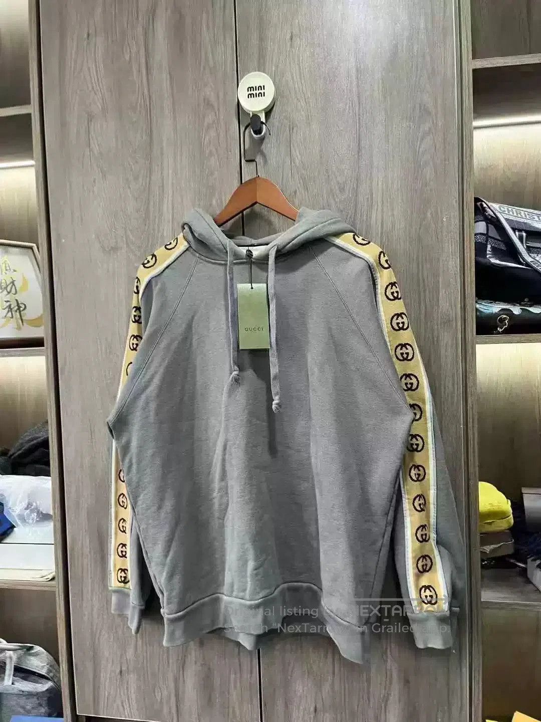 Gucci Gucci Gray Hoodie with Yellow Stripes. Size US L / EU 52-54 / 3 - 3 Thumbnail