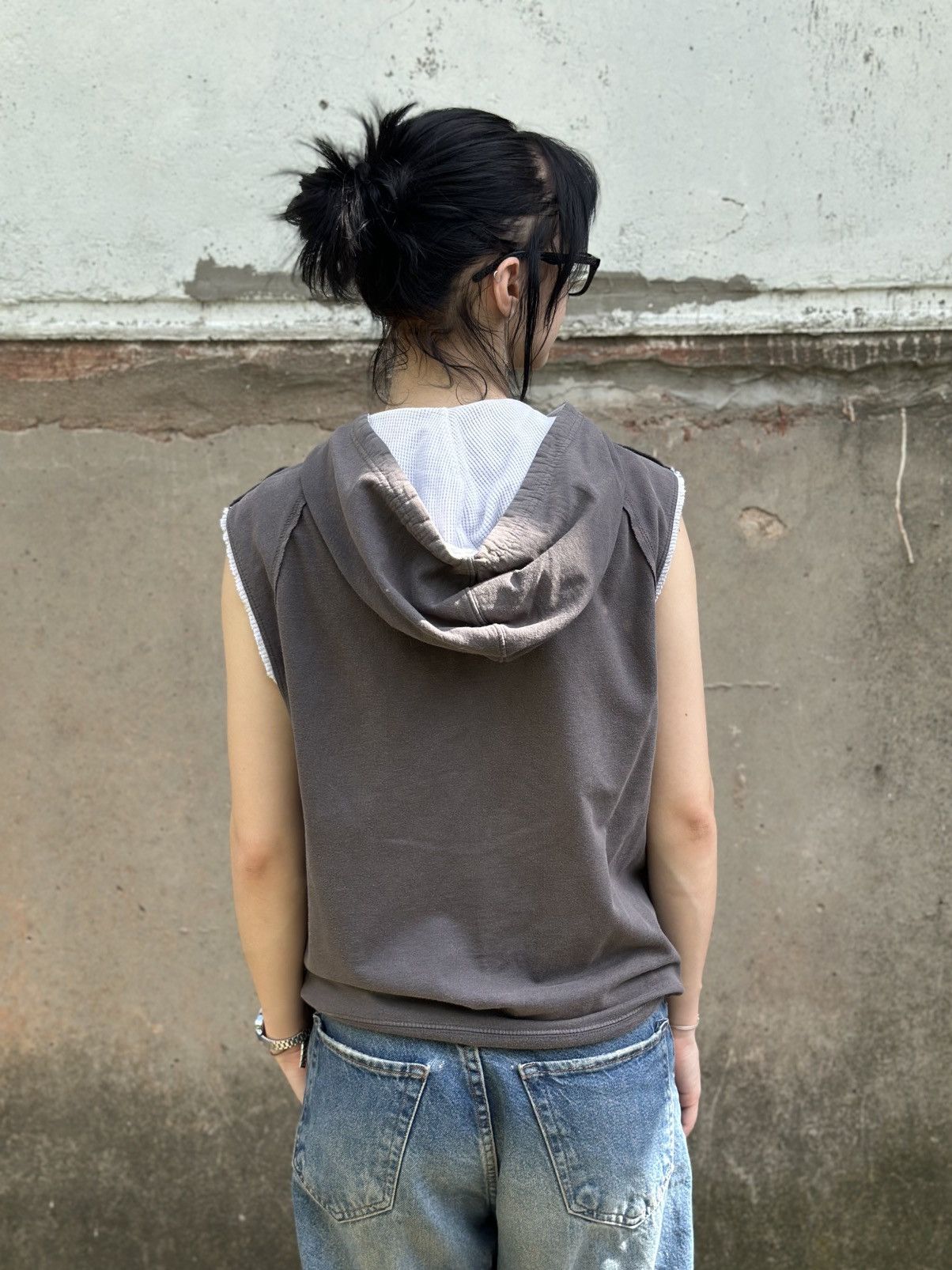 If Six Was Nine VTG Japanese Style Zip Tank Top With Hood Size M Distressed Size US M / EU 48-50 / 2 - 2 Thumbnail