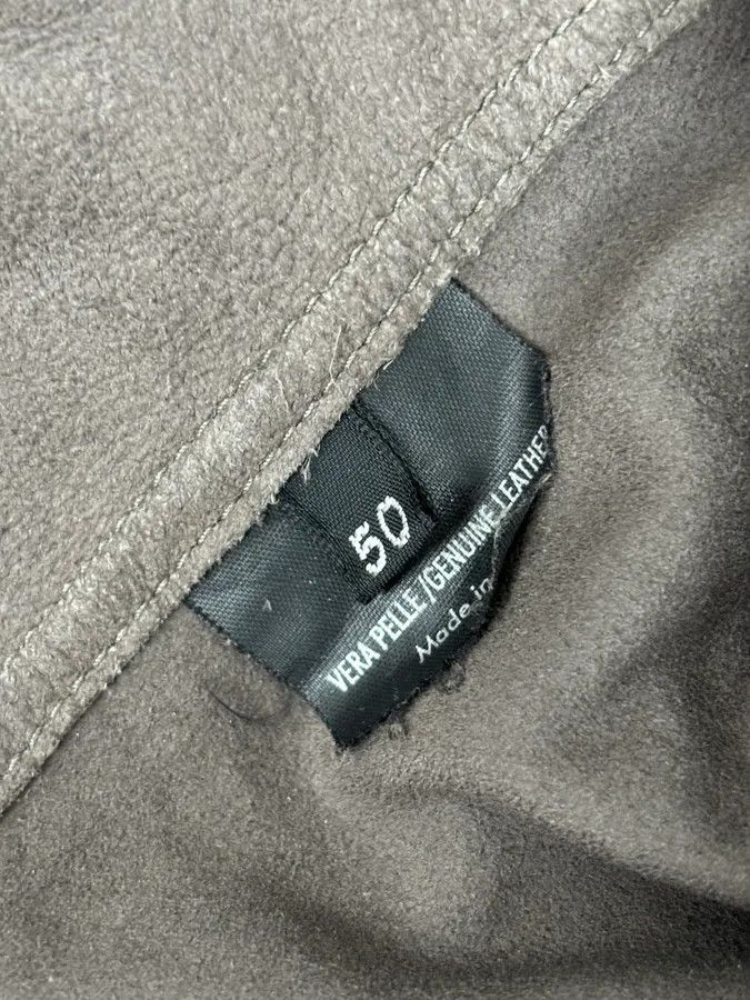 Gucci 2000s Gucci Grey Suede Asymmetrical Zip Biker Jacket by Tom Ford Size US M / EU 48-50 / 2 - 11 Thumbnail