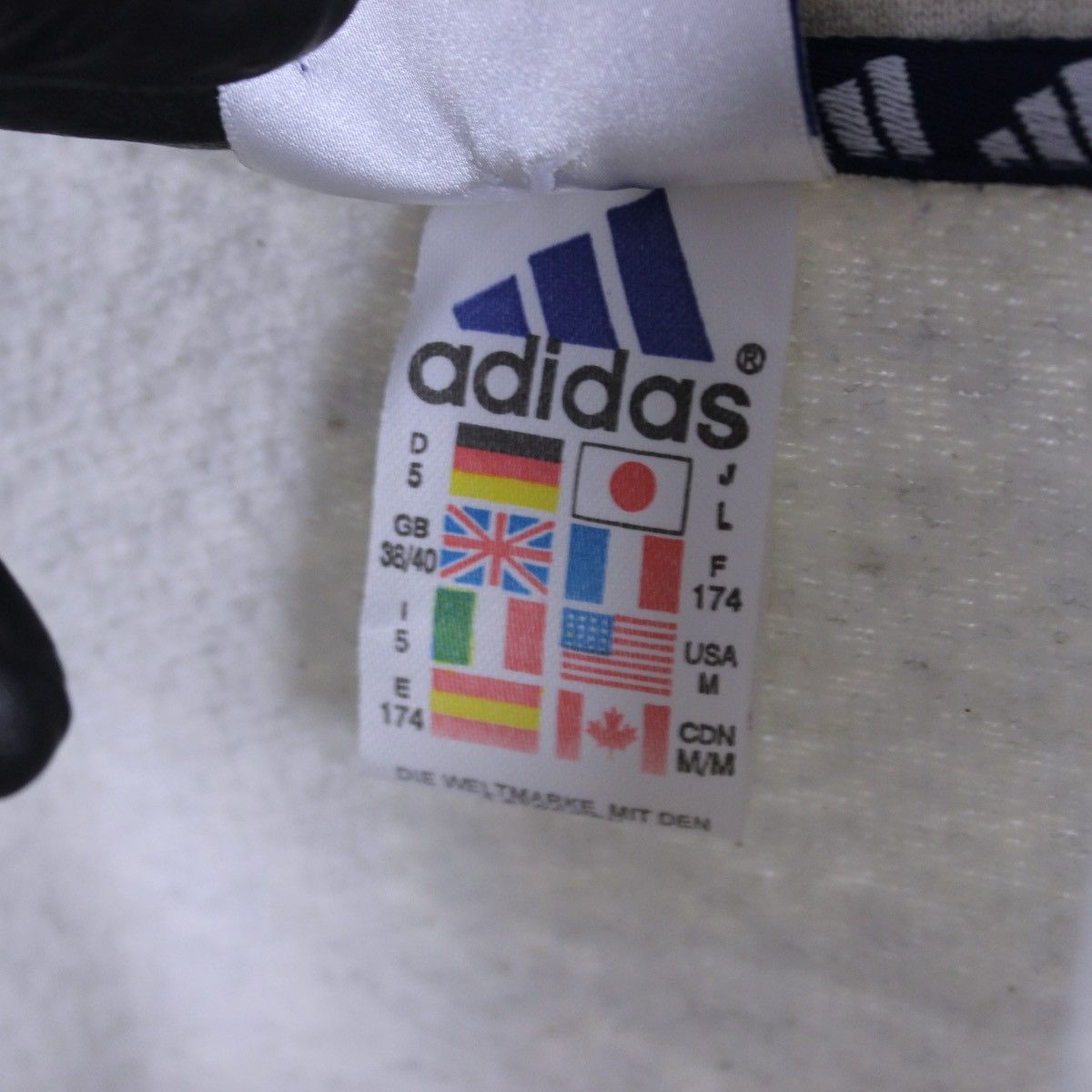Adidas Vintage Adidas Zip Sweatshirt Size US L / EU 52-54 / 3 - 7 Thumbnail