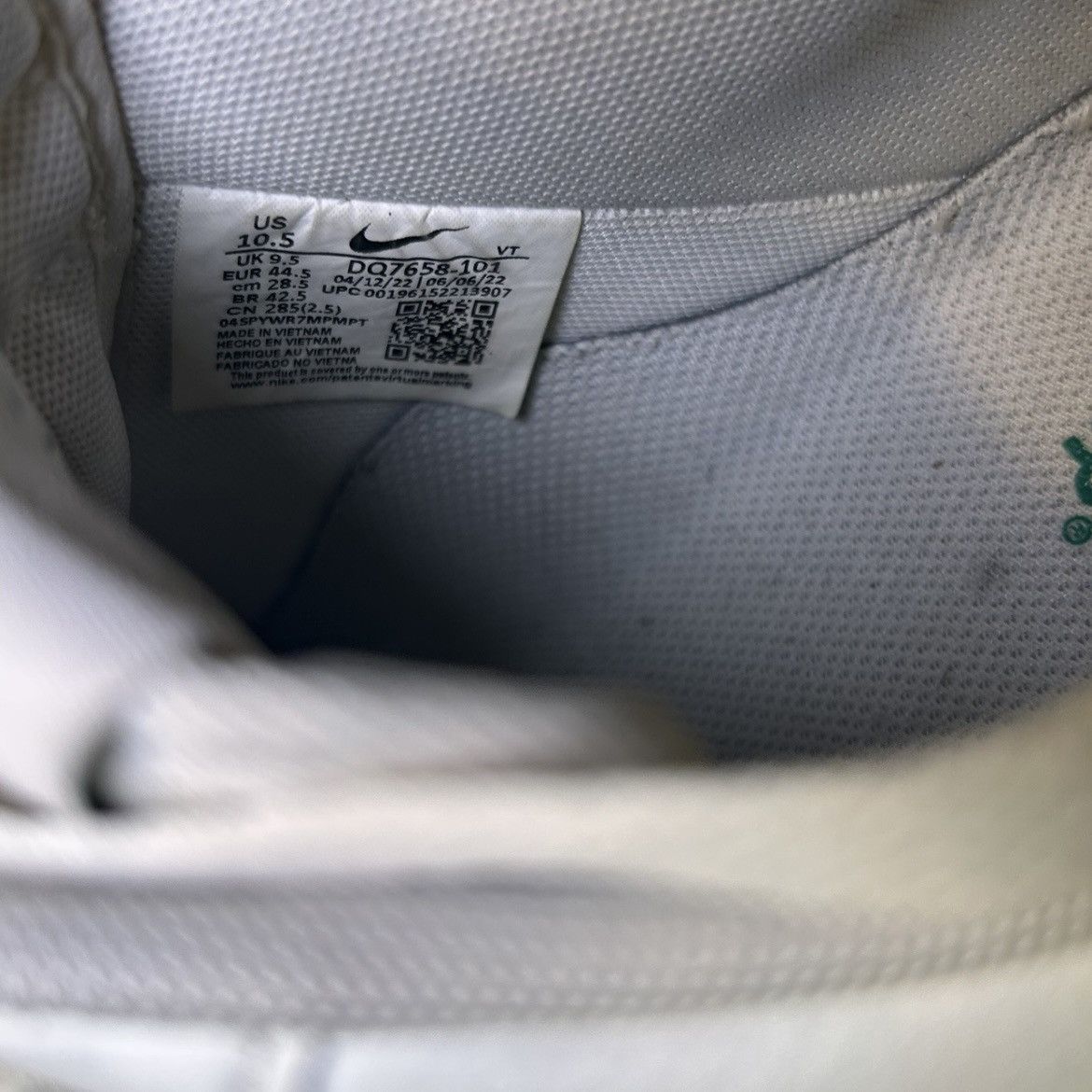 Nike Nike Men’s Air Force 1 07 LV8 Sneakers Malachite 10.5 Size US 10.5 / EU 43-44 - 8 Thumbnail