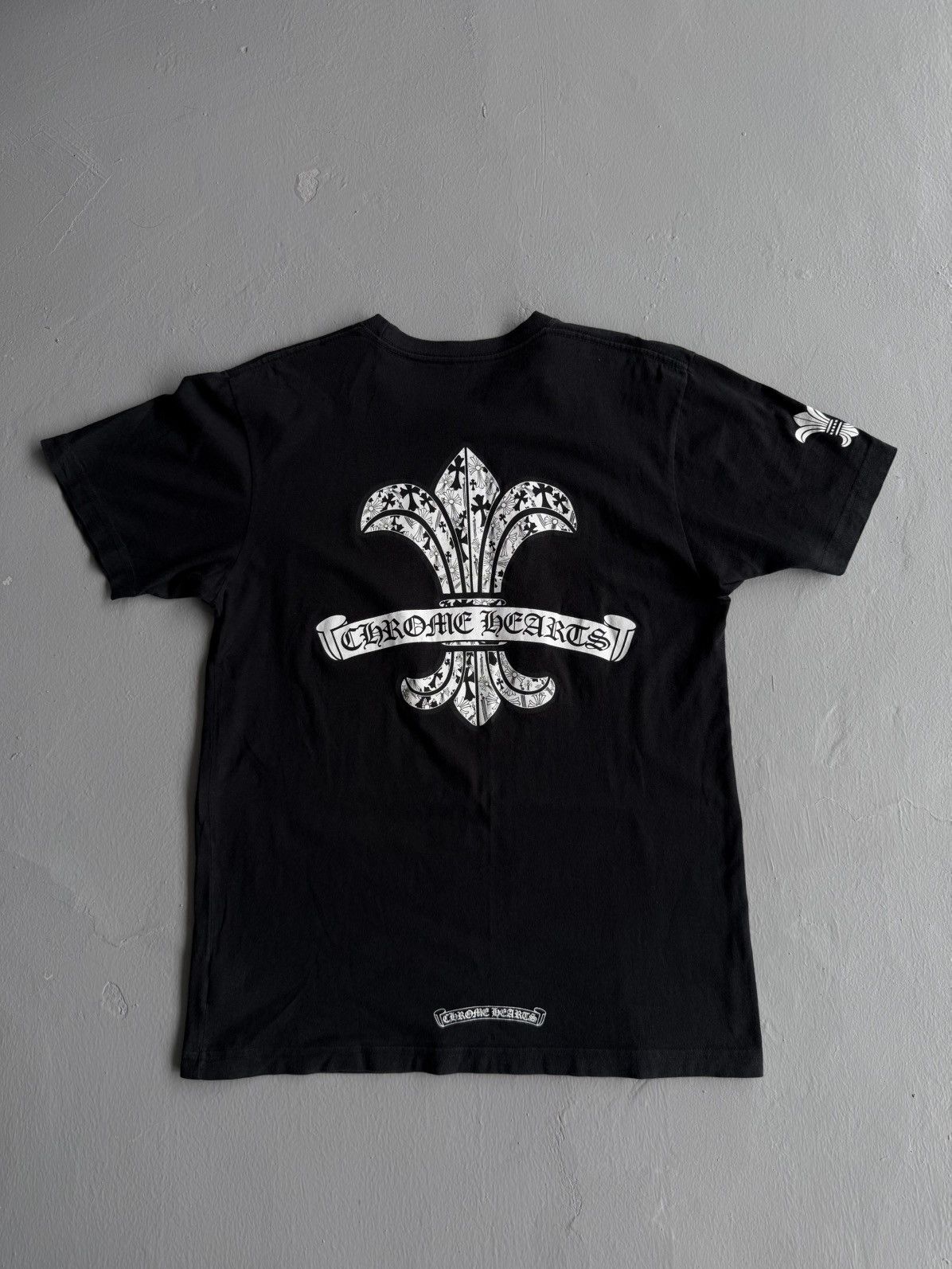 Chrome Hearts Fleur De Lis - Monogram Tee Size US M / EU 48-50 / 2 - 1 Thumbnail