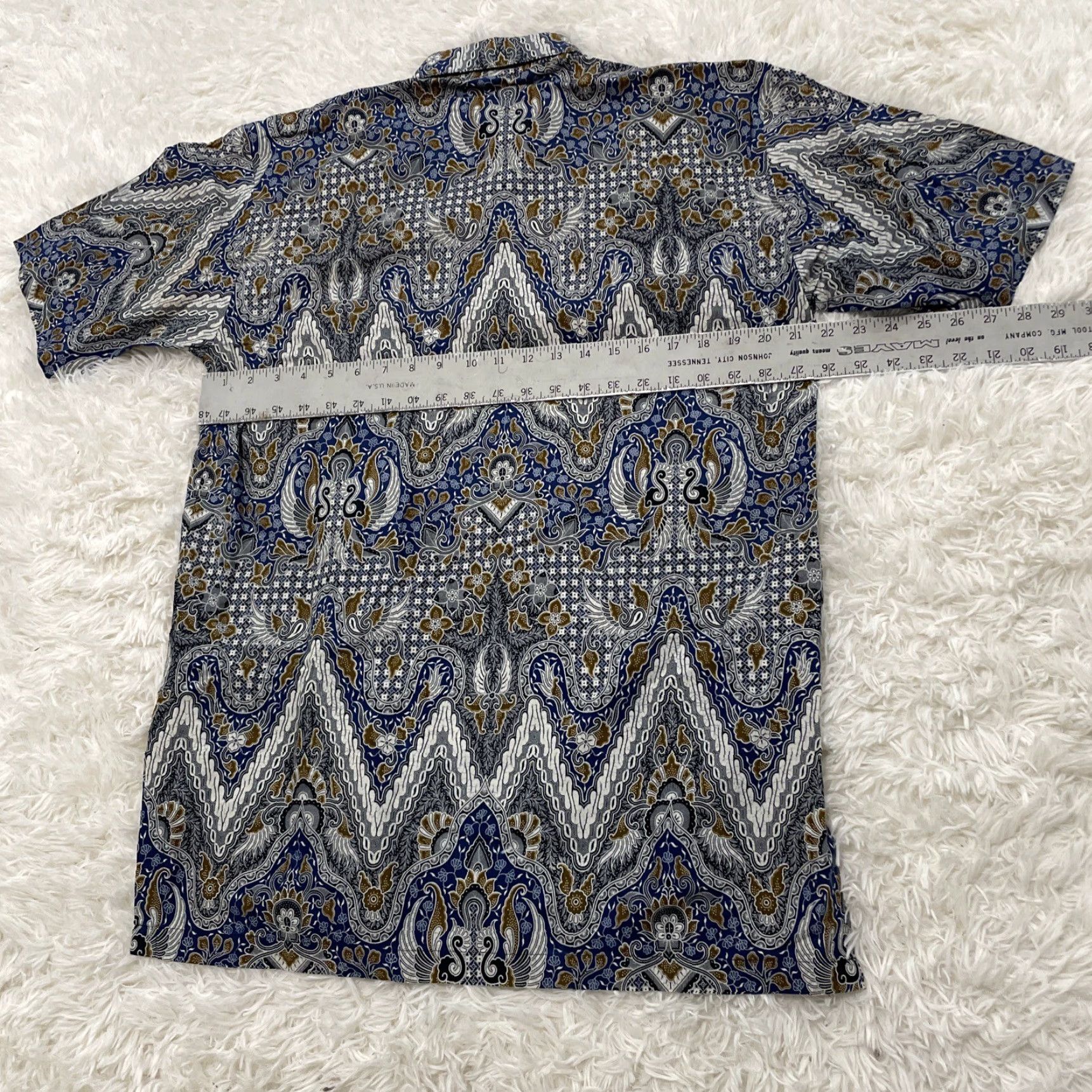 Vintage Vtg VINITIA Celestial Hidden Button Shirt Men XL 16.5 Blue Tribal Geometry Print Shirt Size US XL / EU 56 / 4 - 6 Thumbnail
