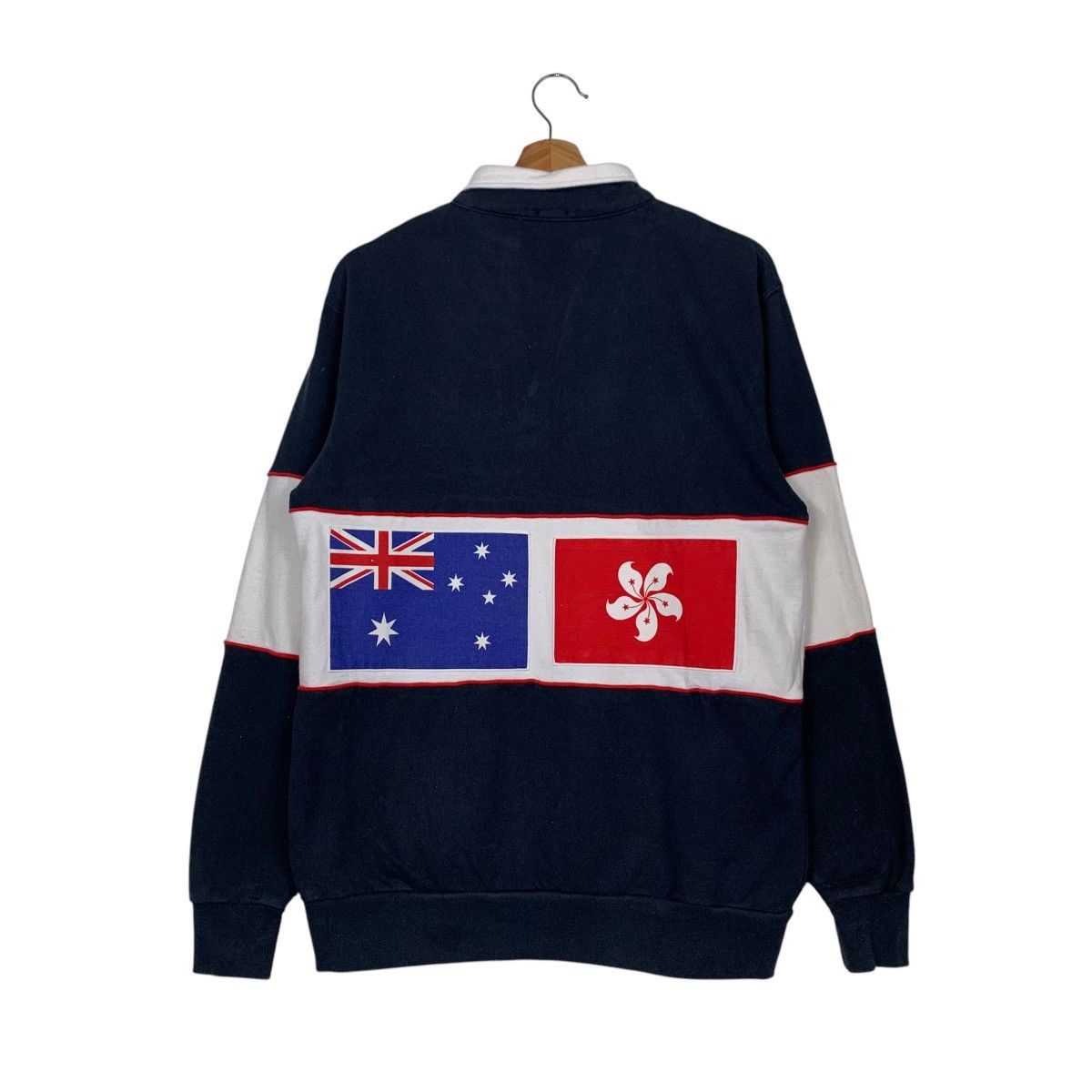 Vintage JOHN GALT CALIFORNIA Flags Logo Sweatshirt #2841-C128 Size US M / EU 48-50 / 2 - 13 Thumbnail