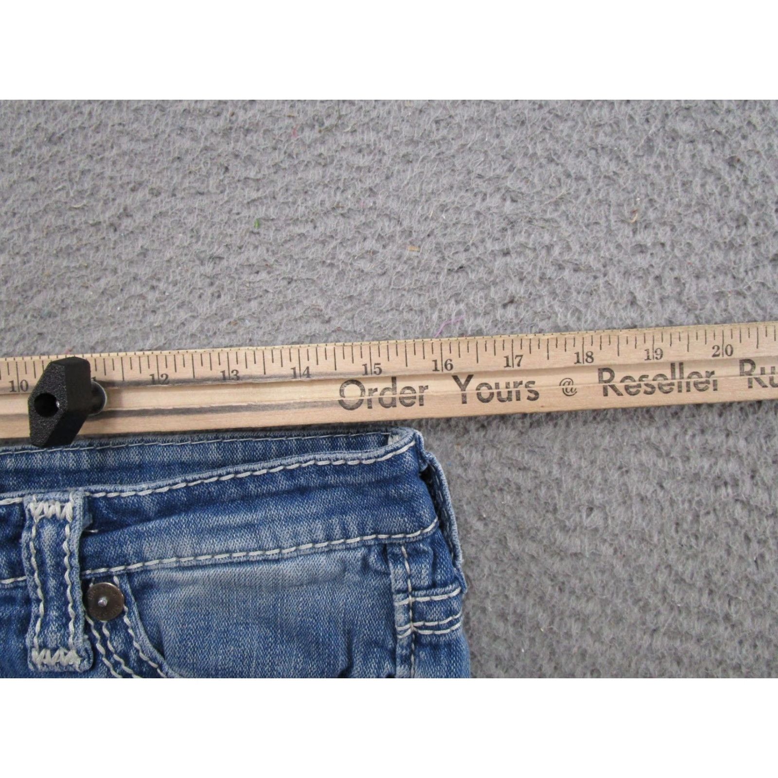 Vintage BIG STAR Liv Capri Jeans Womens Size 28 Blue Denim 5-Pocket Design Regular Rise Stars Vintage: No Size 28" / US 6 / IT 42 - 7 Thumbnail