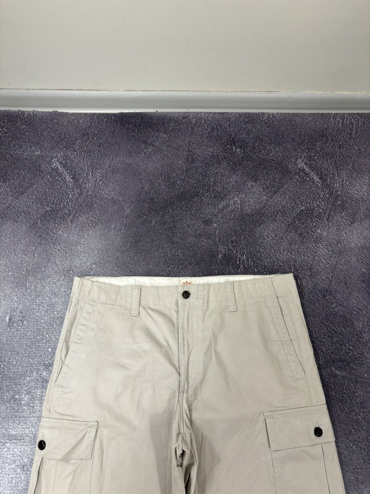 Dockers Vintage Dockers USA Cream Hype Baggy Cargo Shorts Size US 36 / EU 52 - 12 Thumbnail