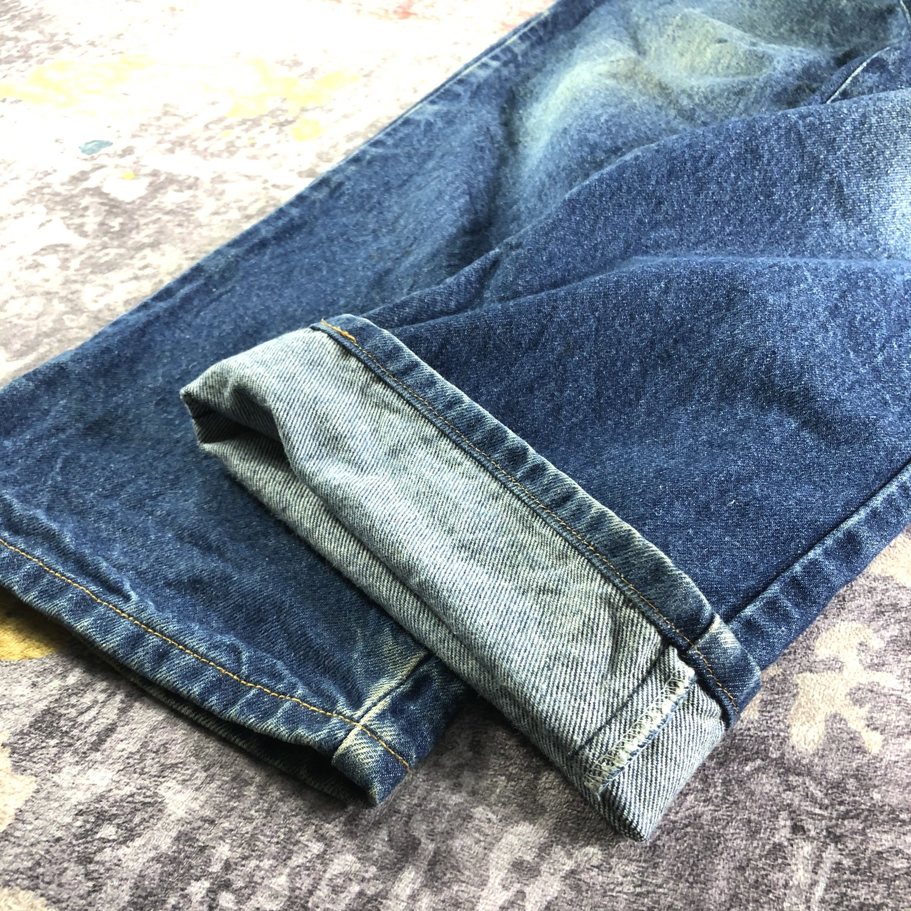 Levi's × Vintage Vintage Blue Wash Levis 517 Flare Jeans-JM3399 Size US 35 - 6 Thumbnail