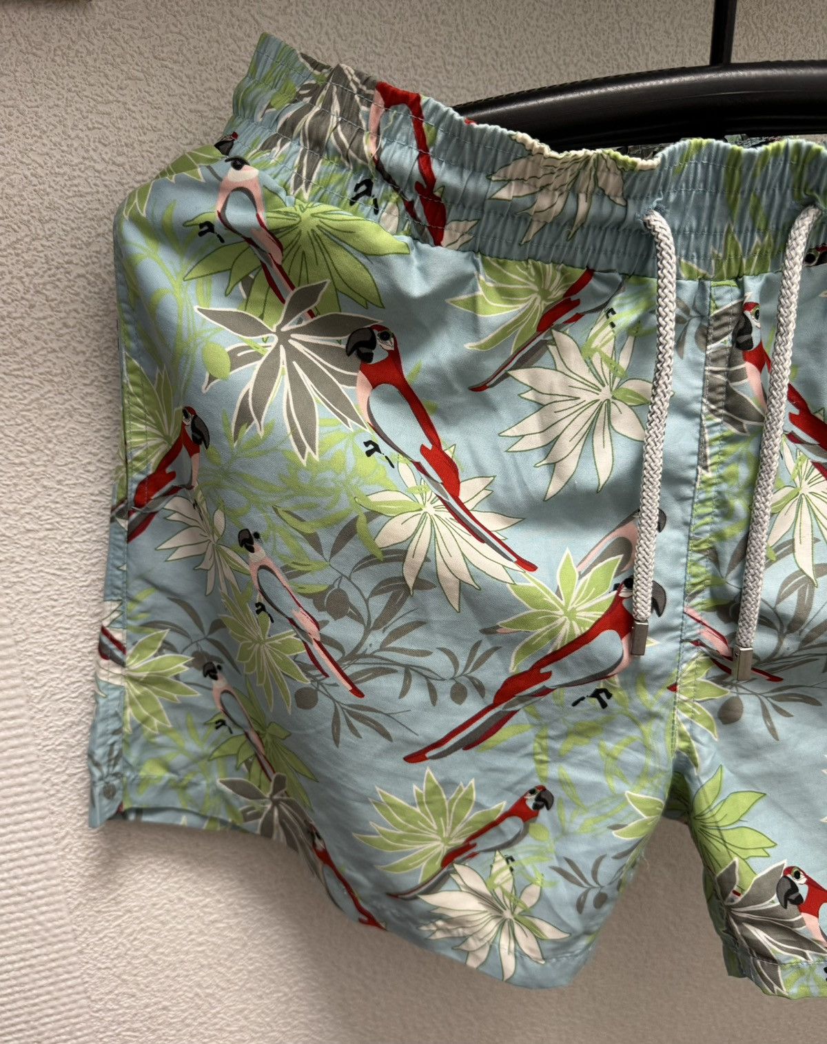 Vilebrequin Vilebrequin parrot fullprint shorts swimming shorts M Size US 32 / EU 48 - 7 Thumbnail