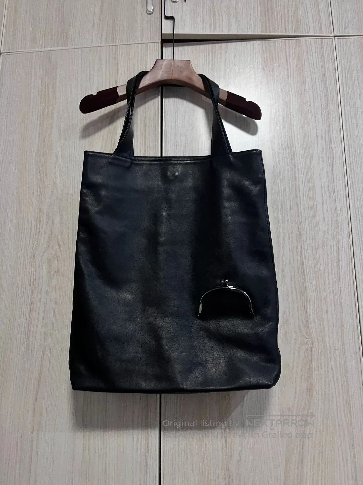 Yohji Yamamoto Yohji Yamamoto Black Leather Crossbody Bag. Size ONE SIZE - 1 Thumbnail