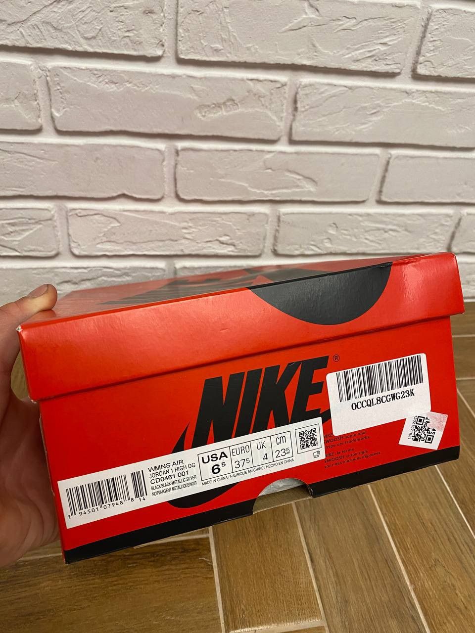 Jordan Brand Nike Jordan 1 Retro High Silver Toe (W) CD0461-001 Size US 6.5 / IT 36.5 - 12 Thumbnail