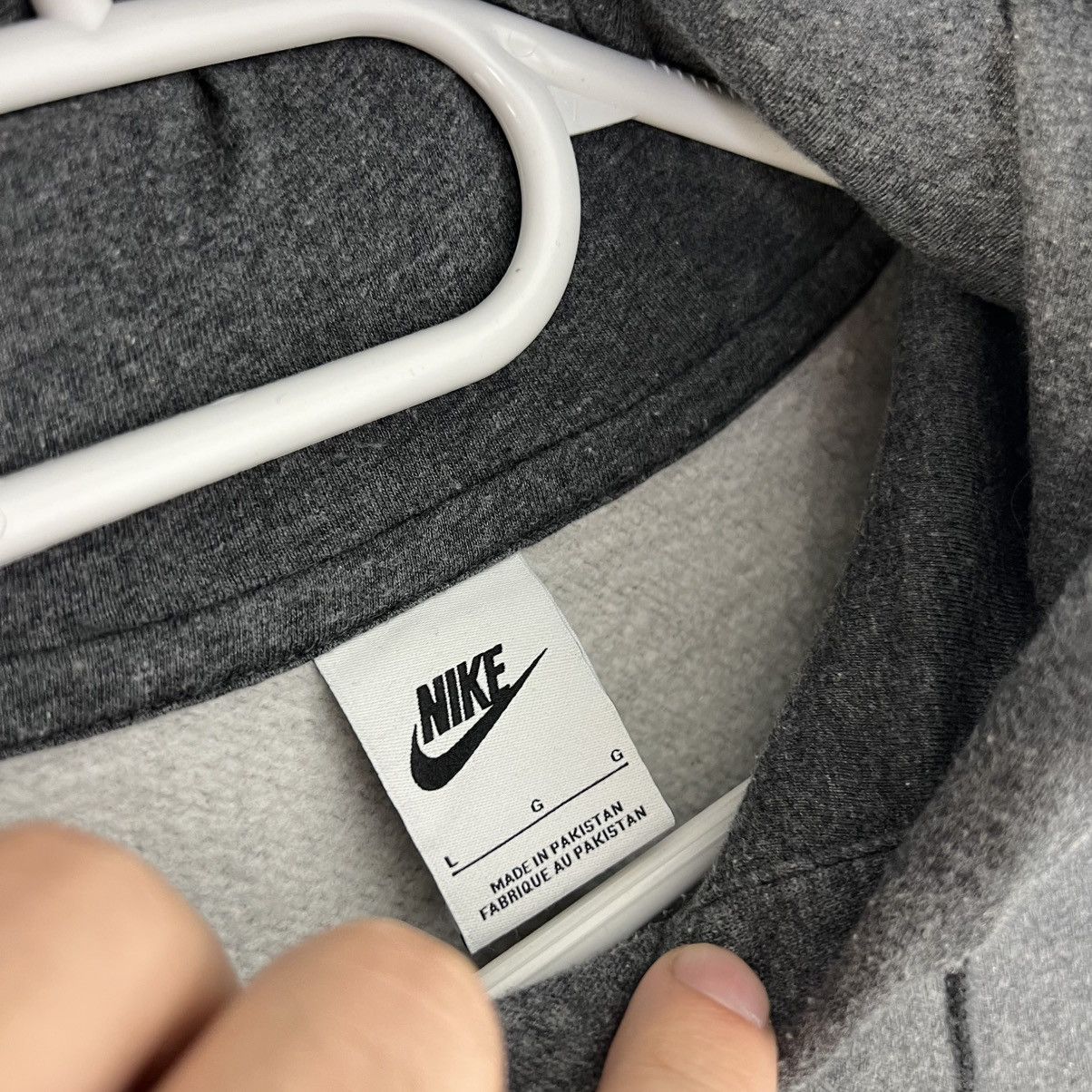 Nike Vintage Nike Mini Logo Oversized Fit Hoodie Size US L / EU 52-54 / 3 - 4 Thumbnail
