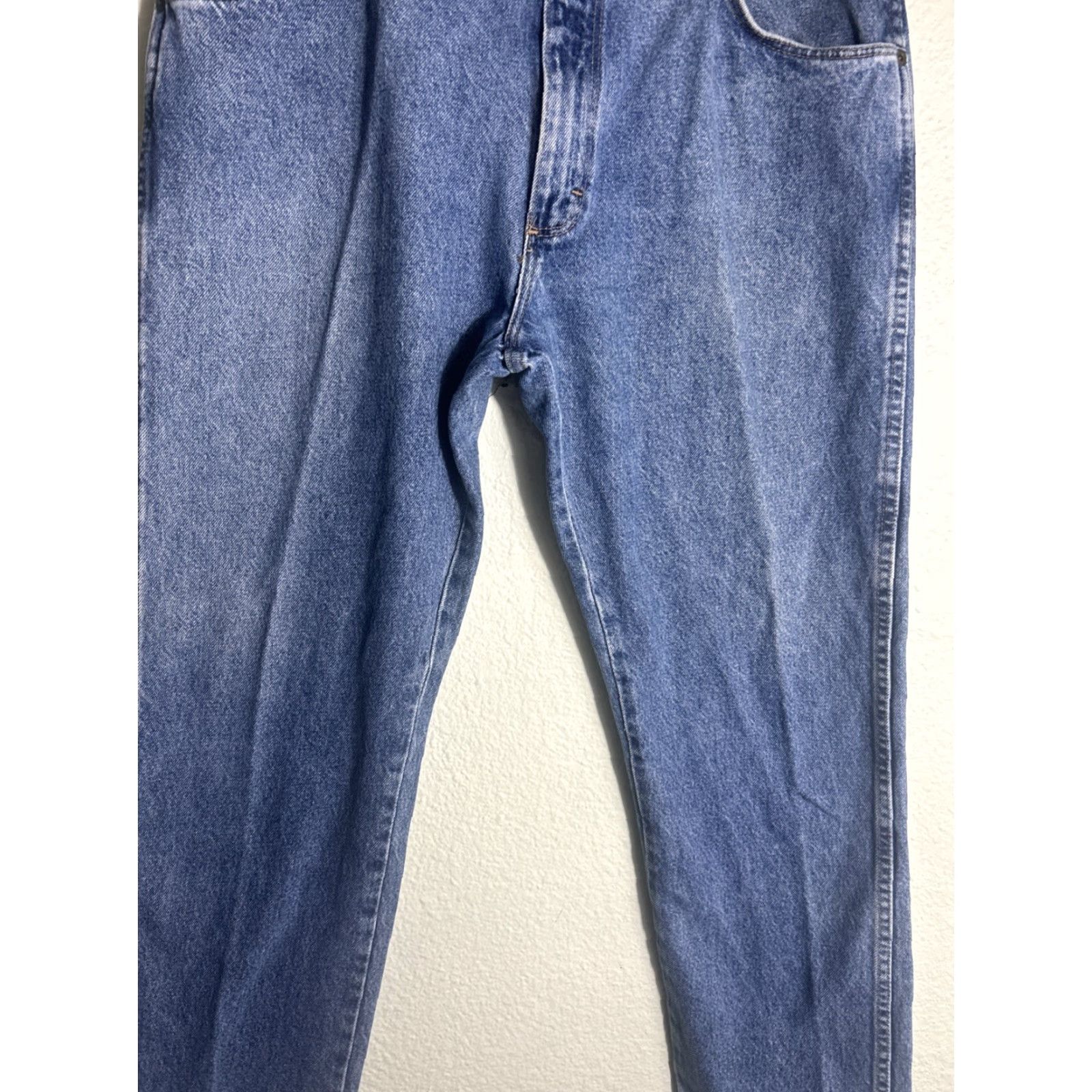 Wrangler VINTAGE Wrangler Jeans Medium Wash 36x29 Men Straight USA Blue 36 Mens jeans Straight wash USA Made In USA Size US 36 / EU 52 - 3 Thumbnail