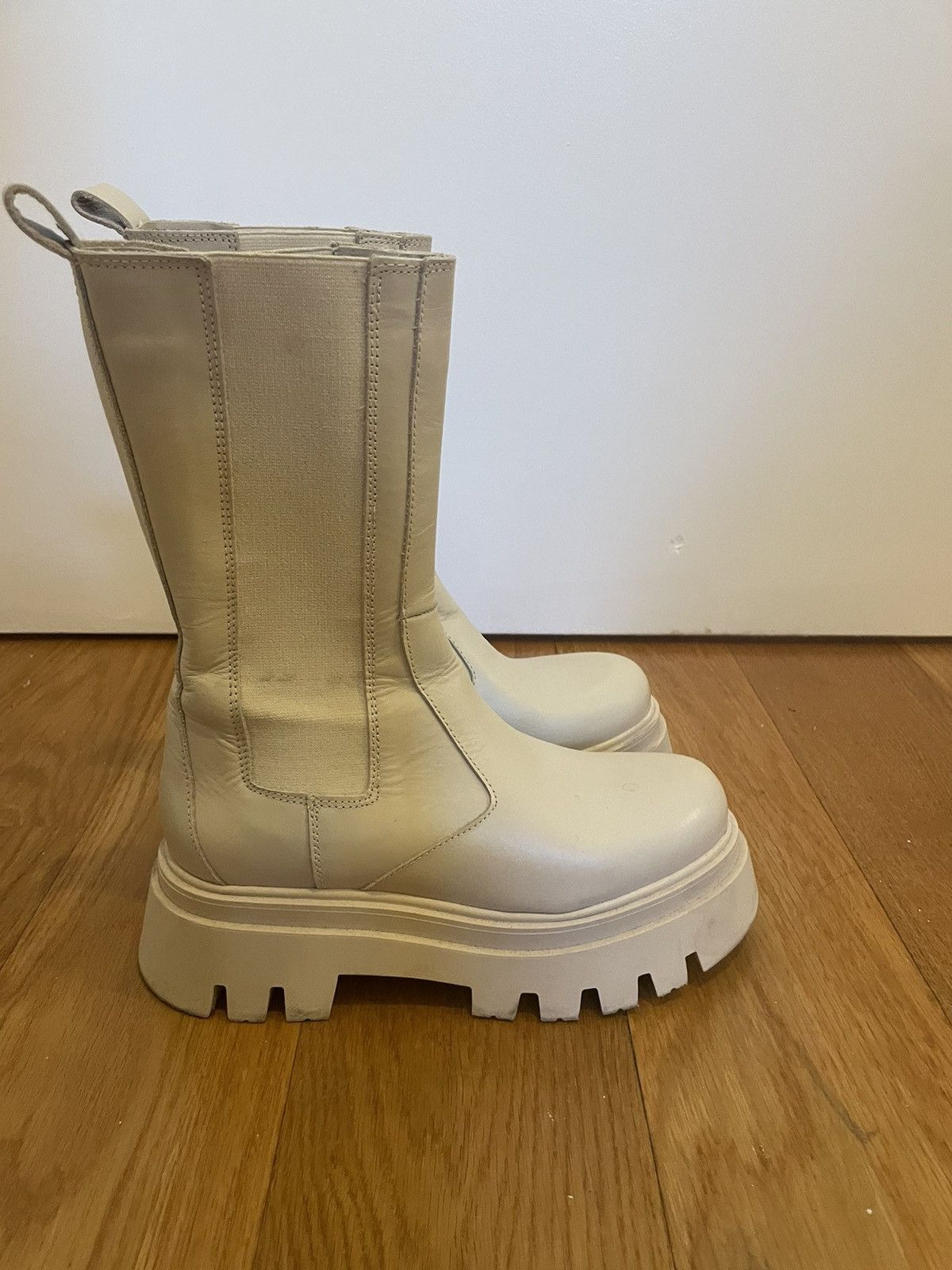 ALOHAS Alohas All Rounder Ivory Boots 37 Size US 7 / IT 37 - 5 Thumbnail
