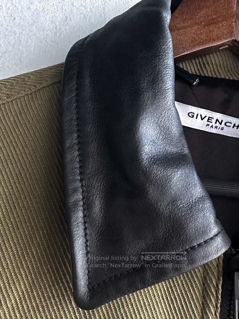 Givenchy Givenchy Black GV3 Bag Size US M / EU 48-50 / 2 - 3 Thumbnail