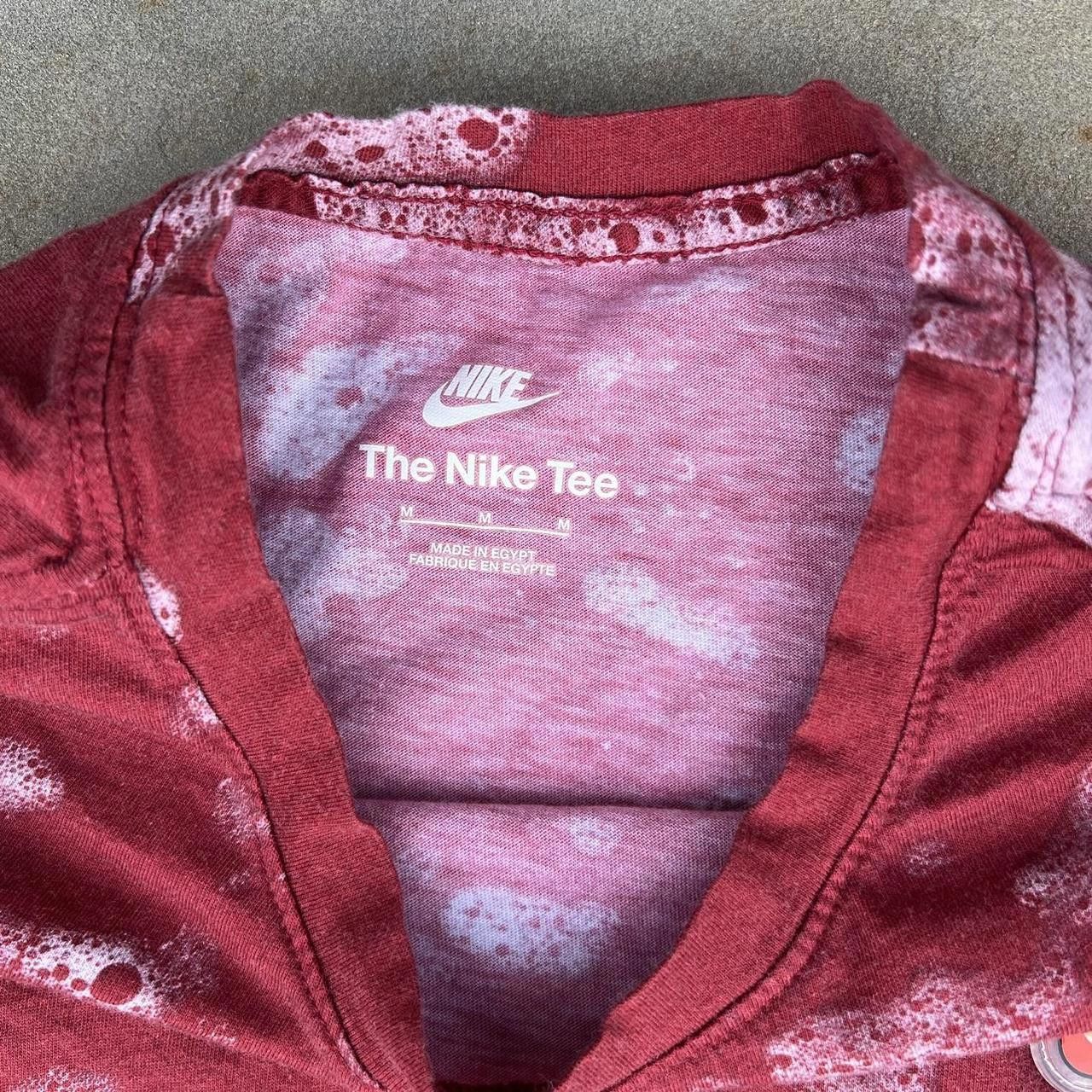 Nike Nike Red and Water Bubbles Tee w/ Bubble Logo Size US M / EU 48-50 / 2 - 3 Thumbnail