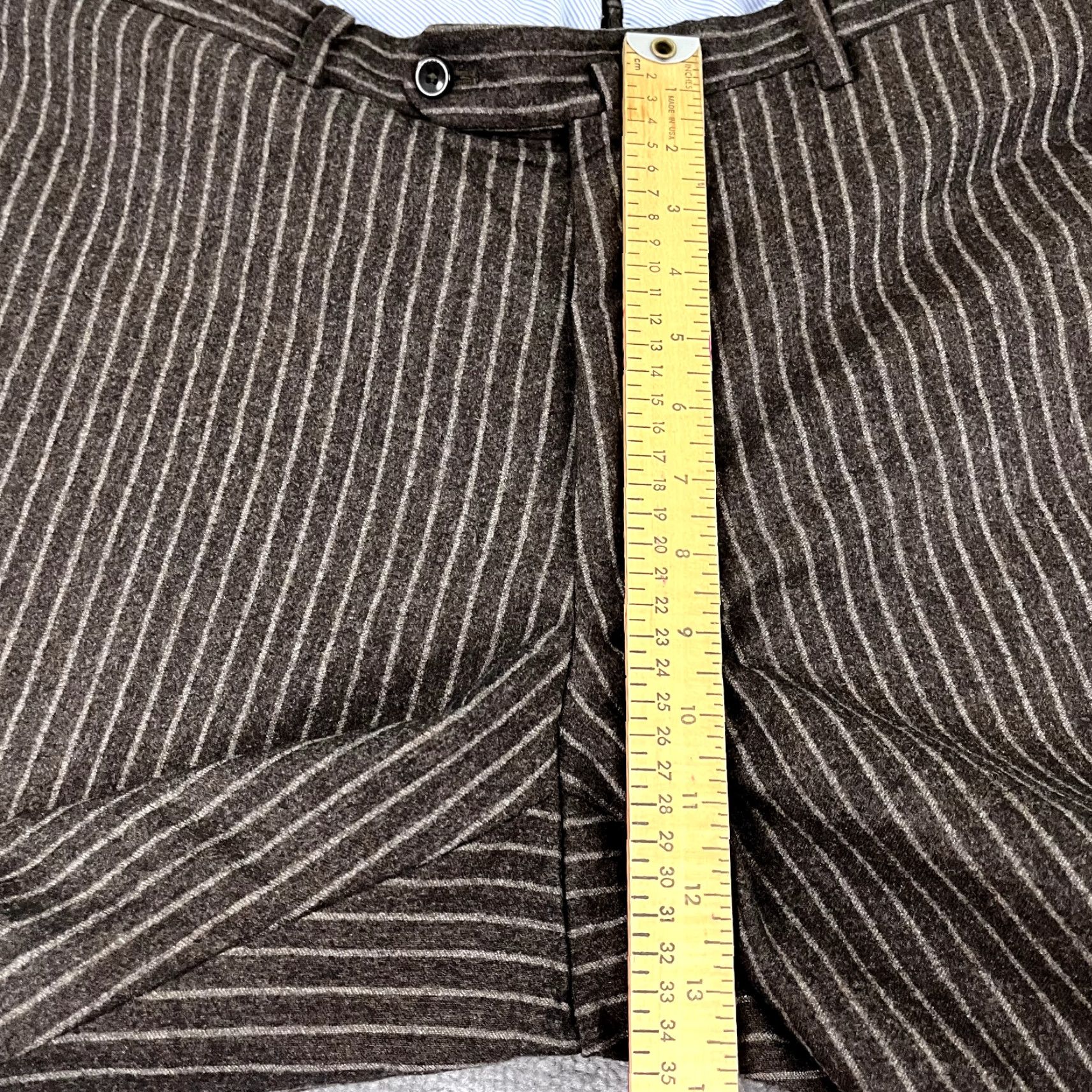 Incotex VINTAGE INCOTEX Pants Mens Regular Fit 36x32 Wool Brown Dress Trousers Pleated 5-Pocket Men’s Brown 100s Classic"} Size US 36 / EU 52 - 7 Thumbnail