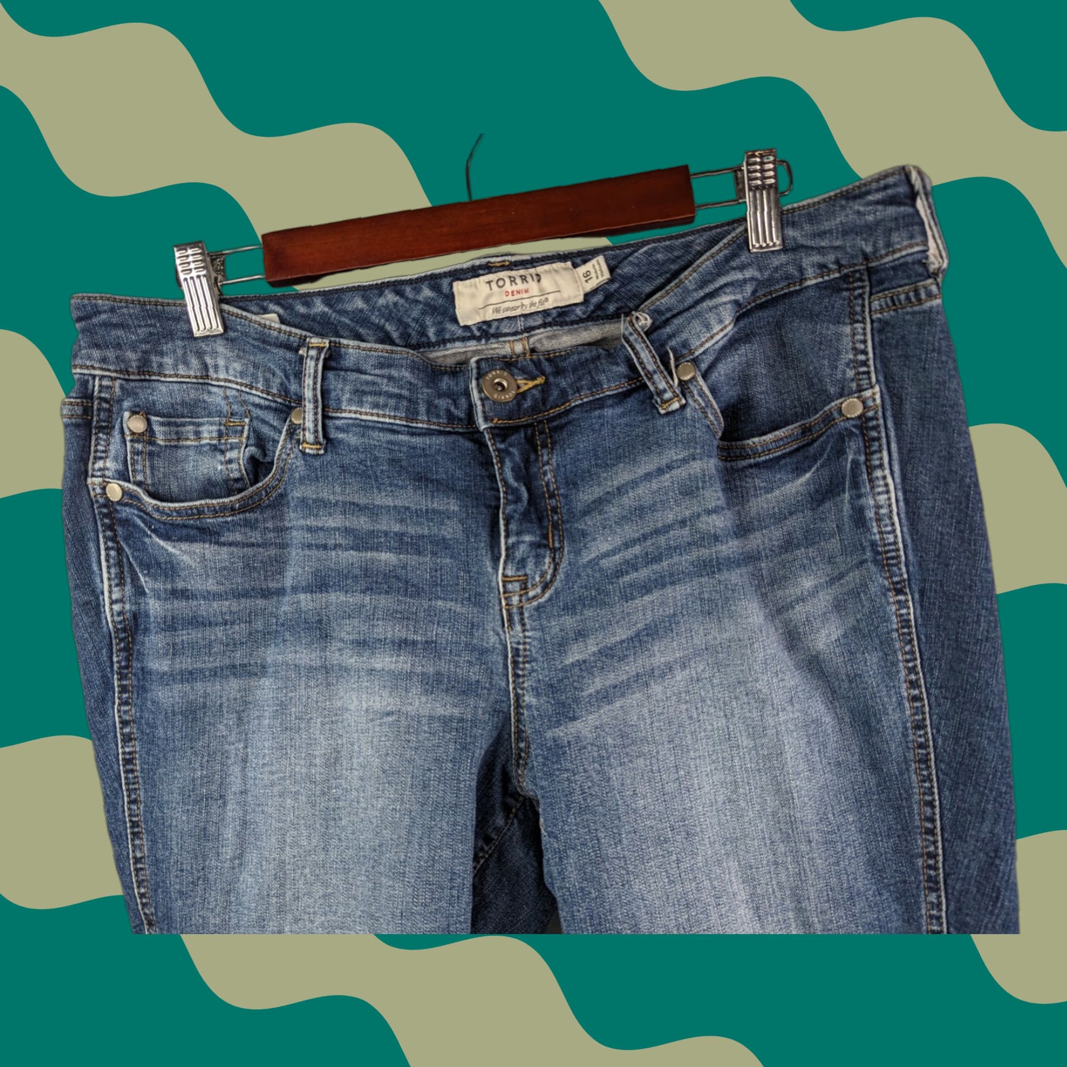 Torrid Torrid Jeans Womens 16 Blue Skinny Dark Wash Casual Denim Raw Hem Size 38" / US 16 / IT 52 - 1 Thumbnail
