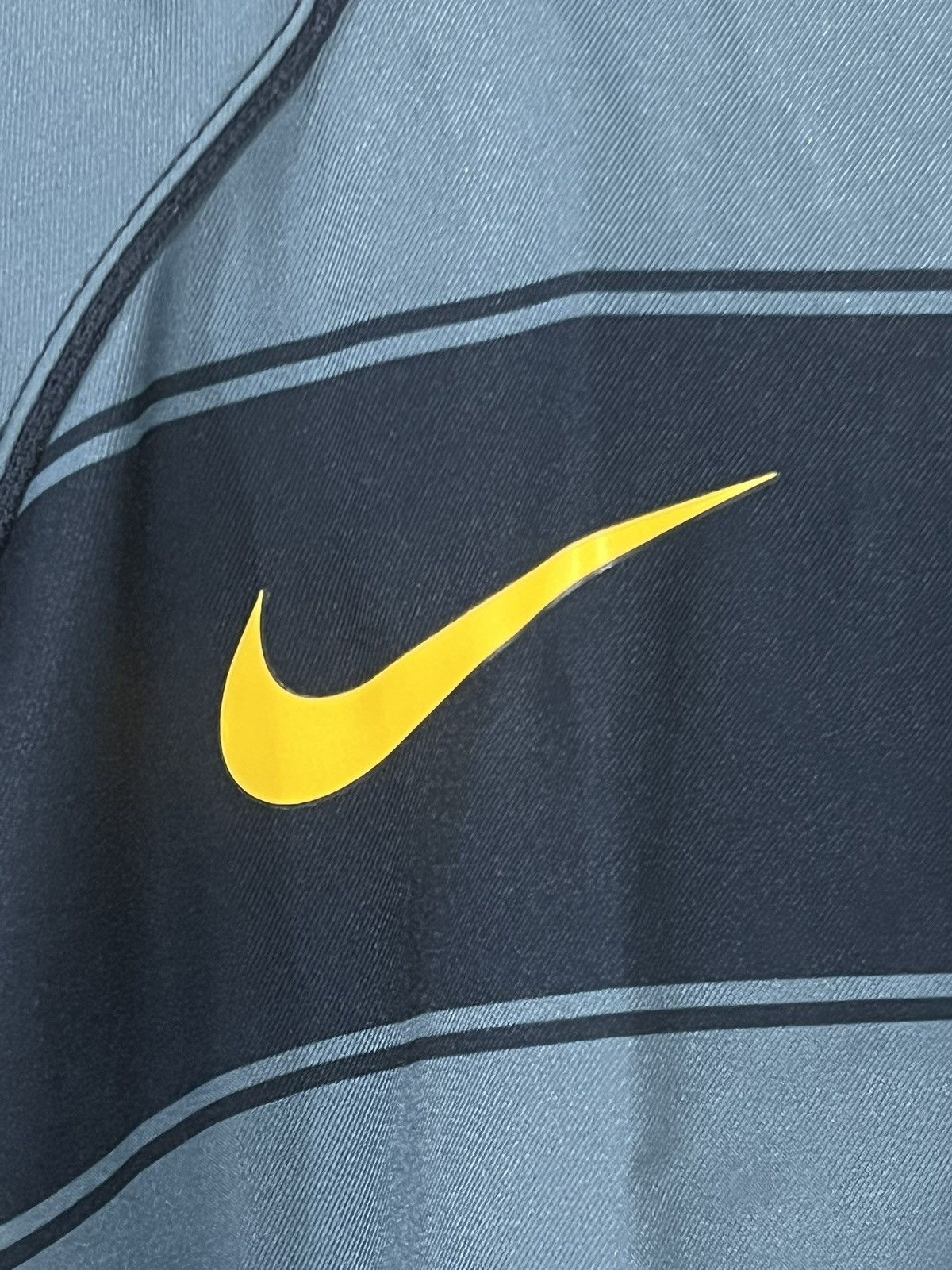 Nike 2004-05 Inter Milan Adriano Third Kit Jersey