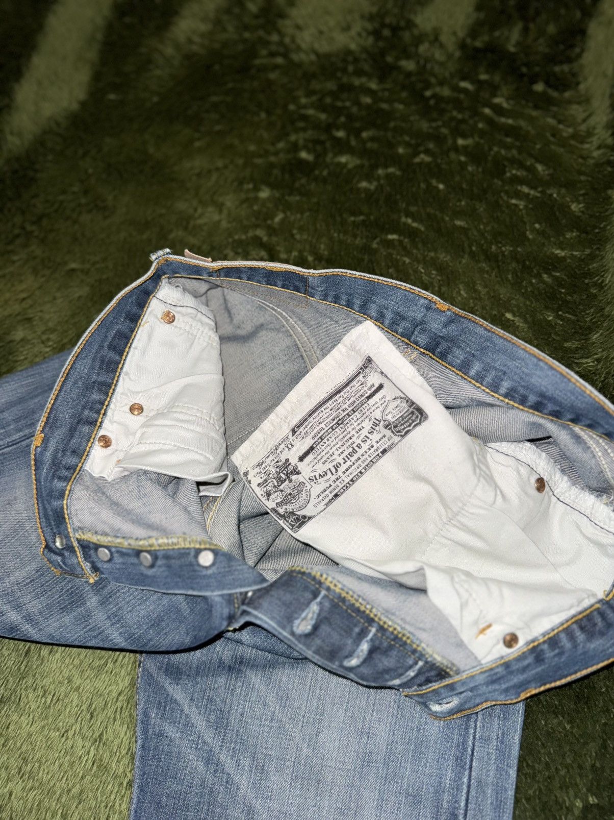 Levi's [W32/L32] Levis 501 USA button fly washed denim pants Size US 32 / EU 48 - 4 Thumbnail