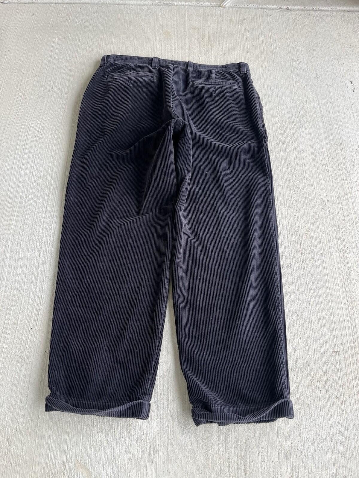 Gap Vintage Gap Easy Fit Pleated Corduroy Pants Gray 36x30 Size US 36 / EU 52 - 4 Thumbnail