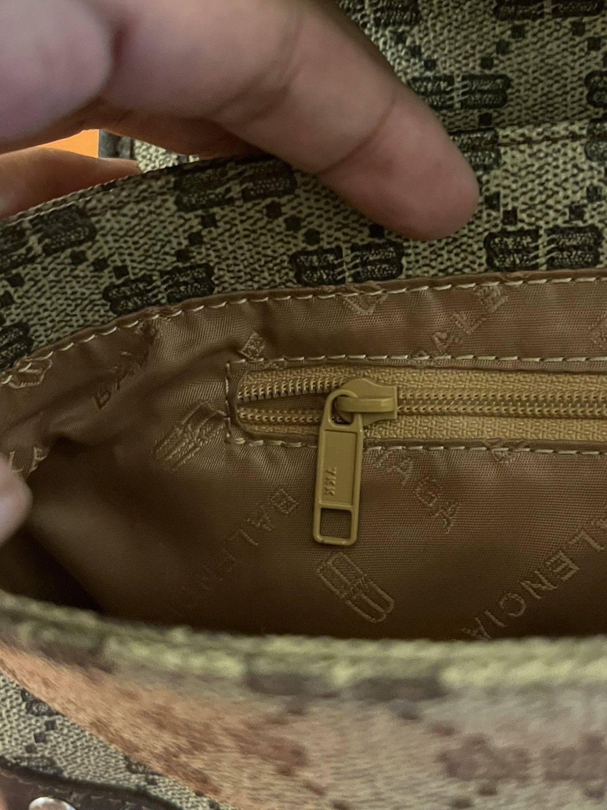 Balenciaga BALENCIAGA SHOULDER BAG Size ONE SIZE - 10 Thumbnail