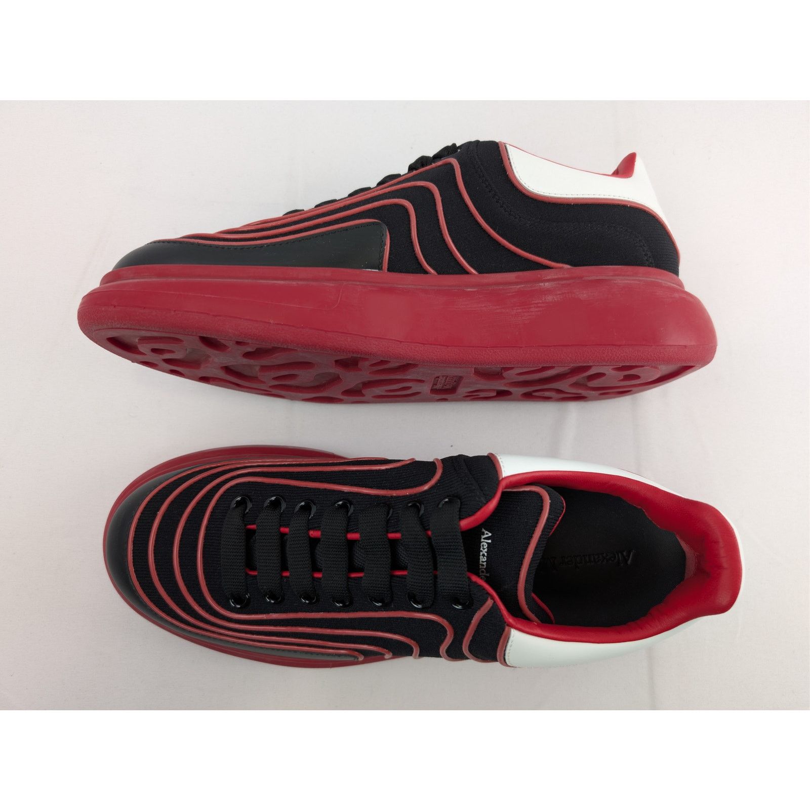 Alexander McQueen o1rshd1 Waves Knit Sneakers in Black/Red/White 43 Size US 10 / EU 43 - 1 Thumbnail