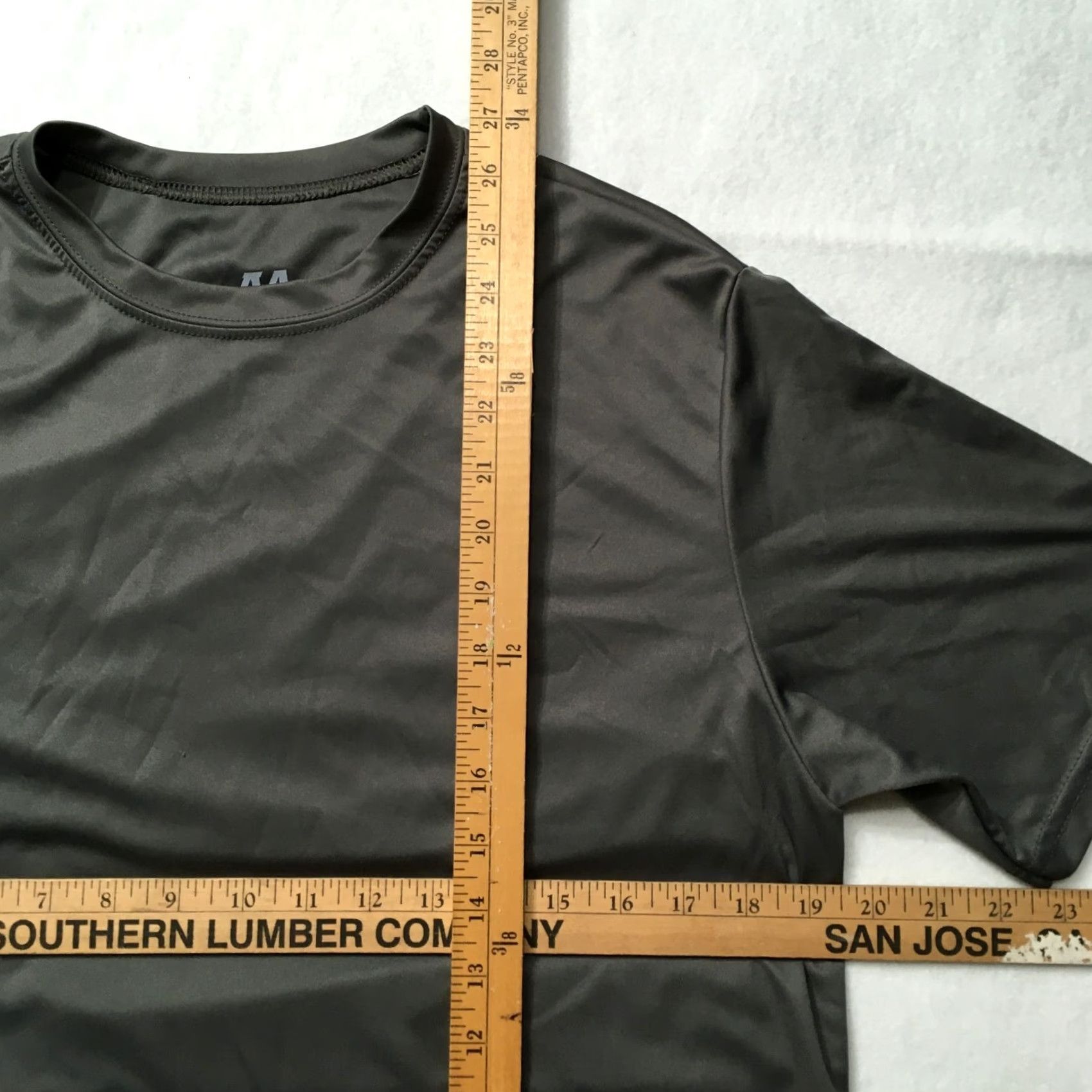 Vintage A4 T-Shirt Men's Small Short Sleeve Crew Neck Grey Dri Fit Slim Logo All Seasons Breathable Moisture Wicking Jersey 2010s Size US S / EU 44-46 / 1 - 2 Thumbnail