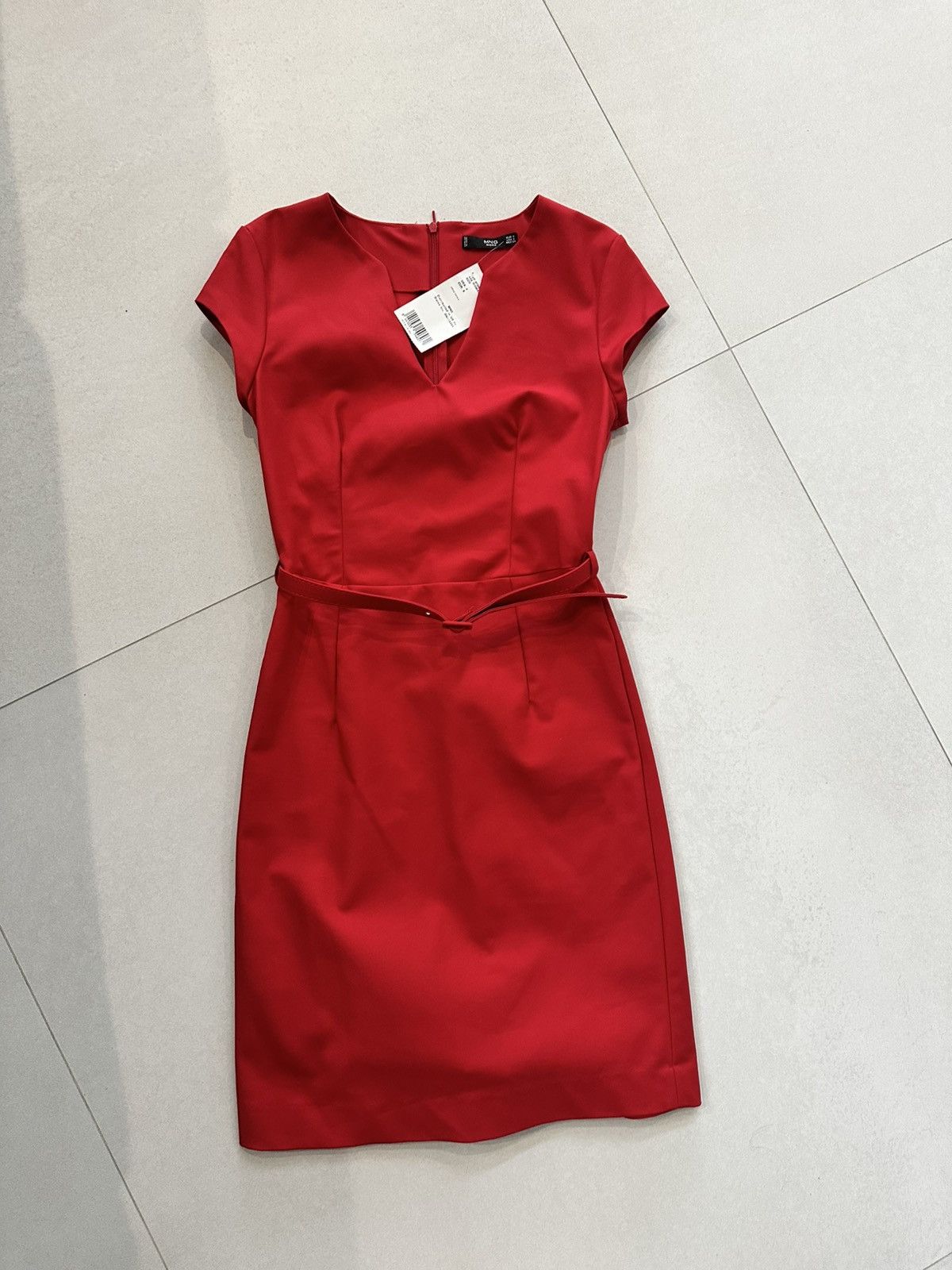 Mango Mango red belted dress in size small Size S / US 4 / IT 40 - 5 Thumbnail