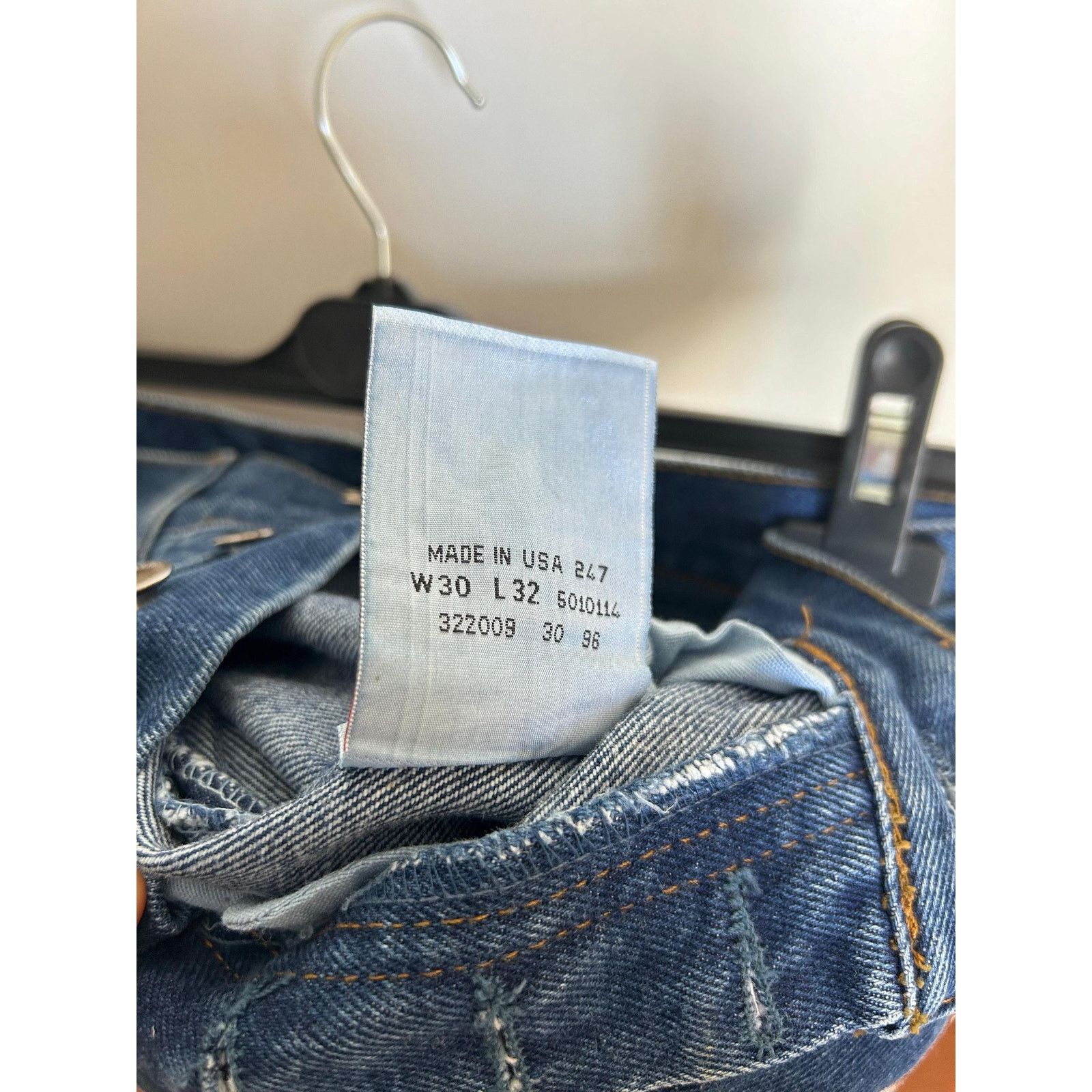 Levi's Vintage Levi's 501 Jeans W30 L32 USA 1996 Red Tab 90s Denim Size US 30 / EU 46 - 10 Thumbnail