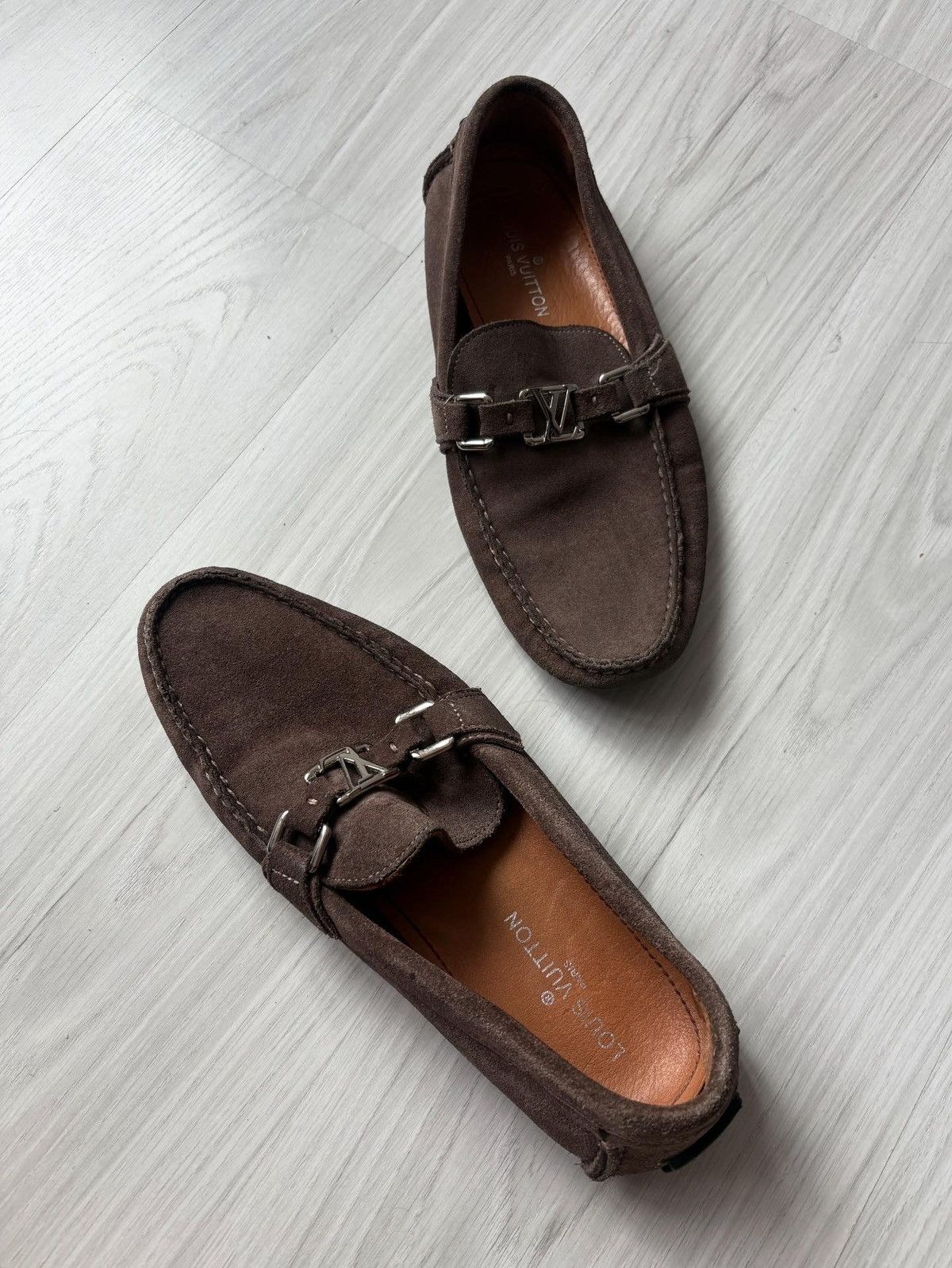 Louis Vuitton Limited edition Louis Vuitton suede loafers Size US 9 / EU 42 - 1 Thumbnail