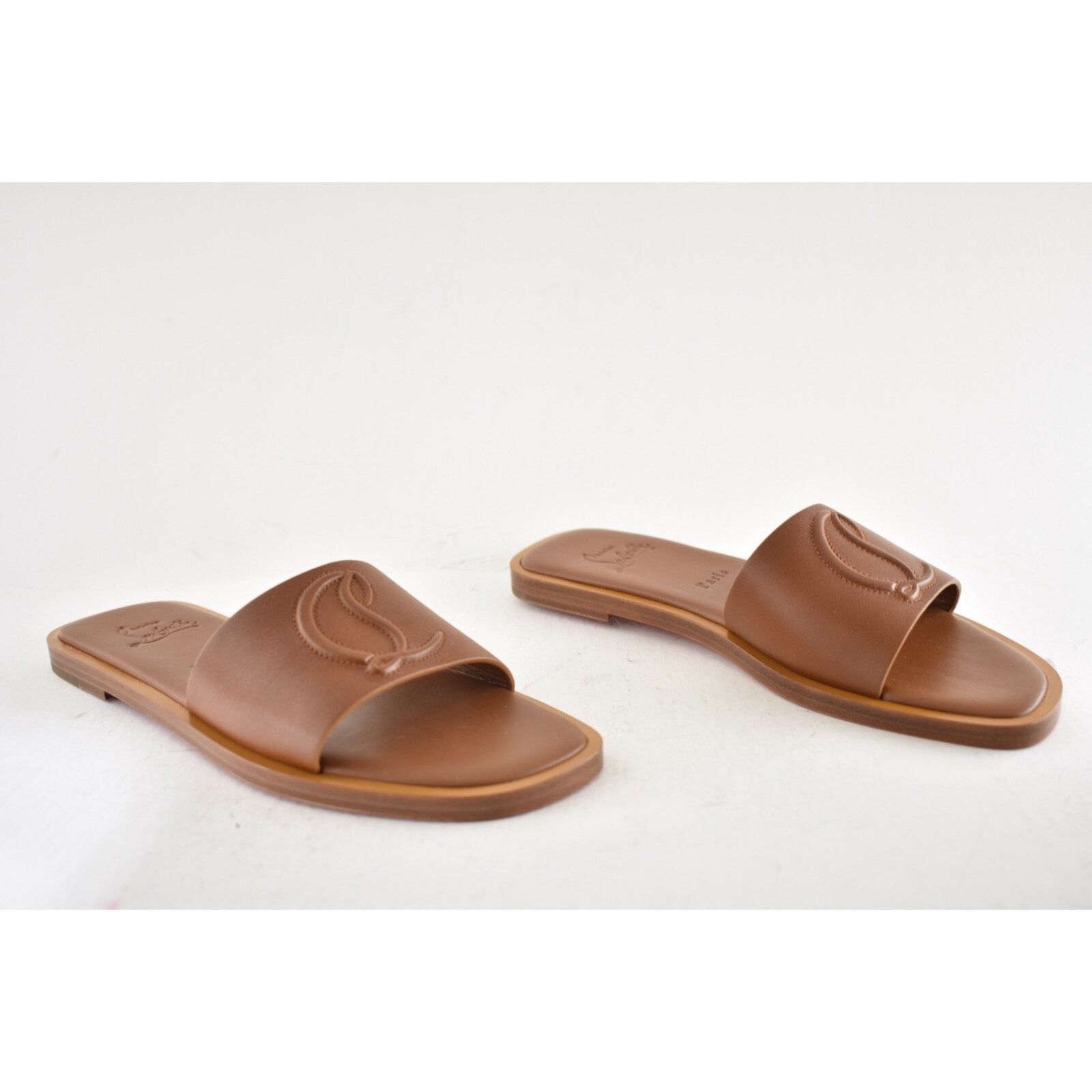 Christian Louboutin Christian Louboutin CL Mule Flat Cuoio Brown Leather Slide Size US 7 / IT 37 - 6 Thumbnail