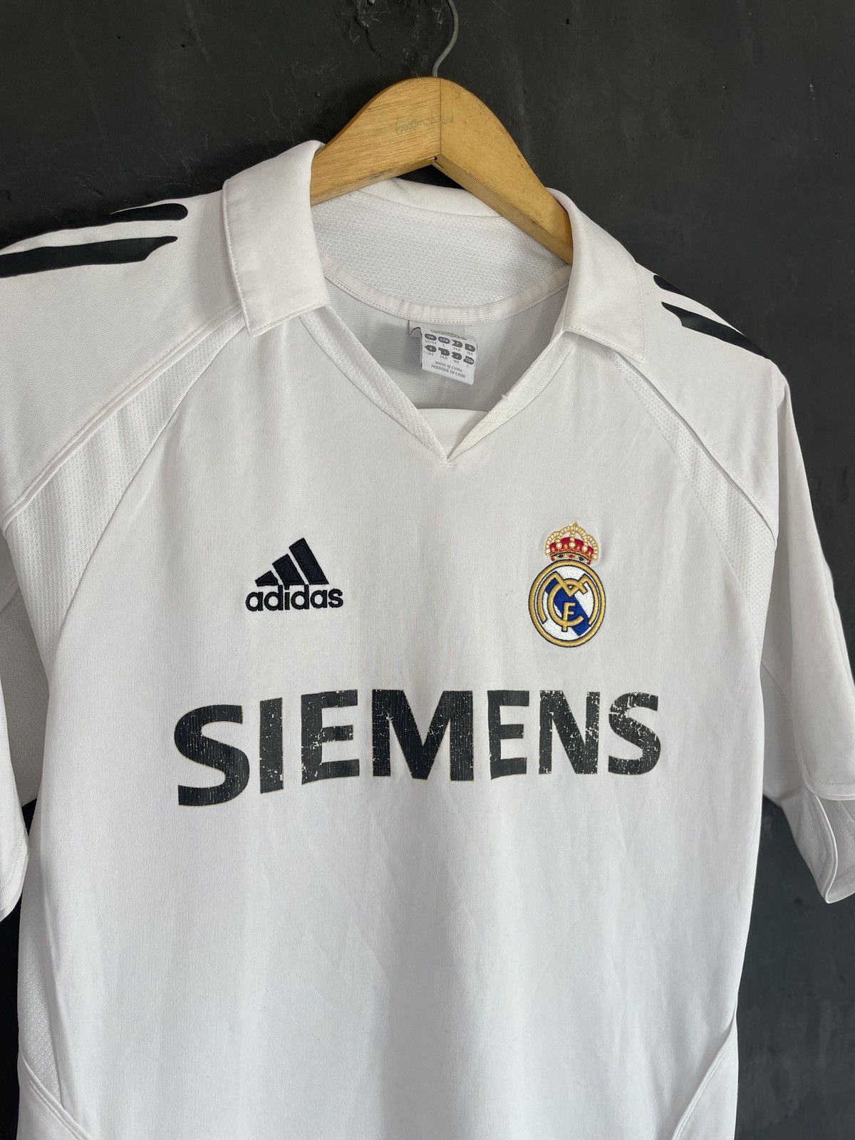 Adidas Adidas Real Madrid Jersey 2005 Siemens Size US M / EU 48-50 / 2 - 2 Thumbnail