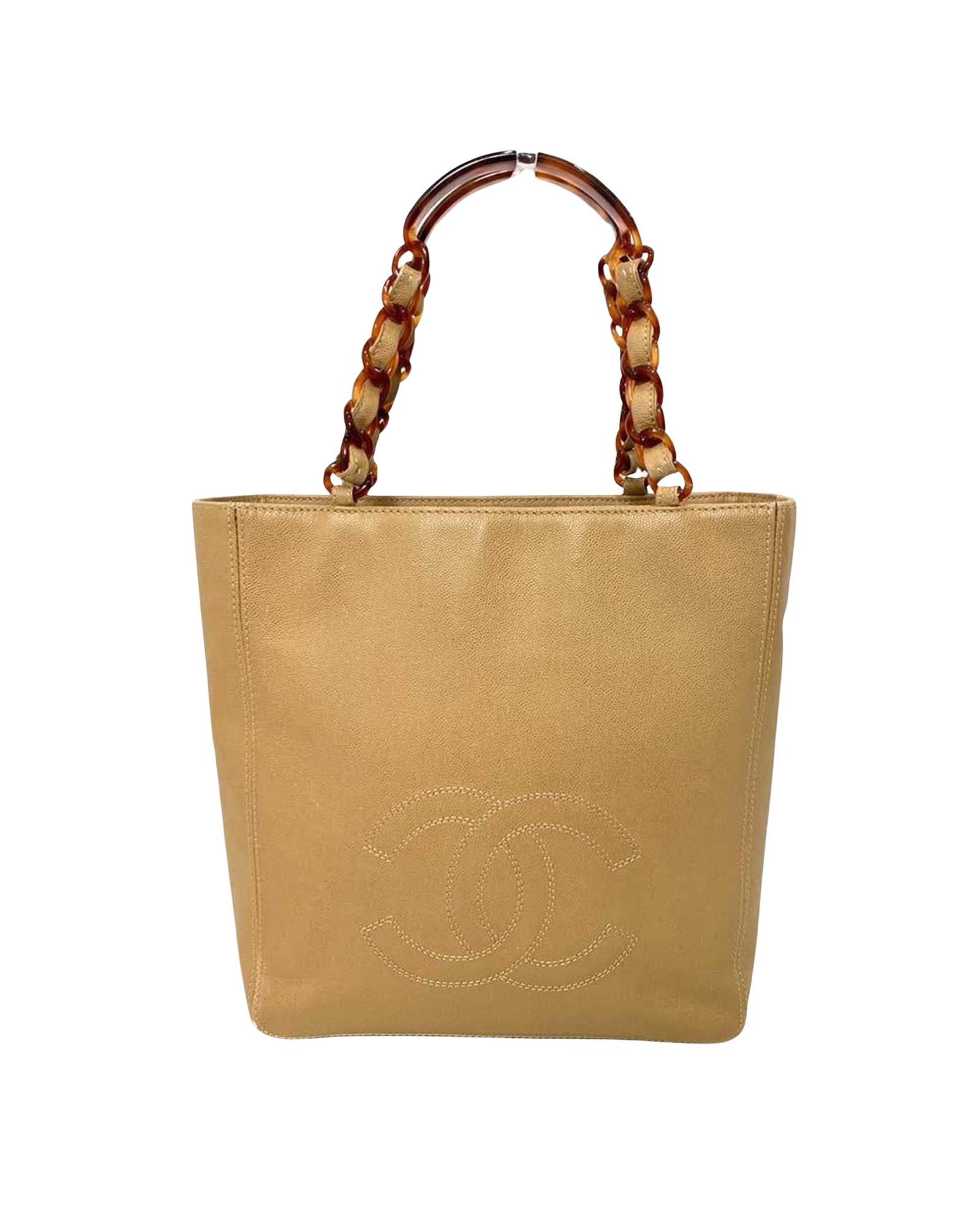 image of Chanel Sophisticated Leather Handbag With Magnet Closure And Zipper Pockets in Camel, Women's