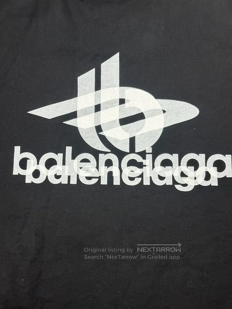 Balenciaga Balenciaga Printed Casual Pullover Long Sleeve Hoodie Size US S / EU 44-46 / 1 - 3 Thumbnail