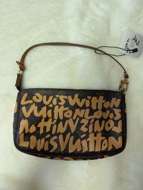 Louis Vuitton LVGraffiti Pochette Accessories - Stephen Sprouse Size ONE SIZE - 1 Thumbnail