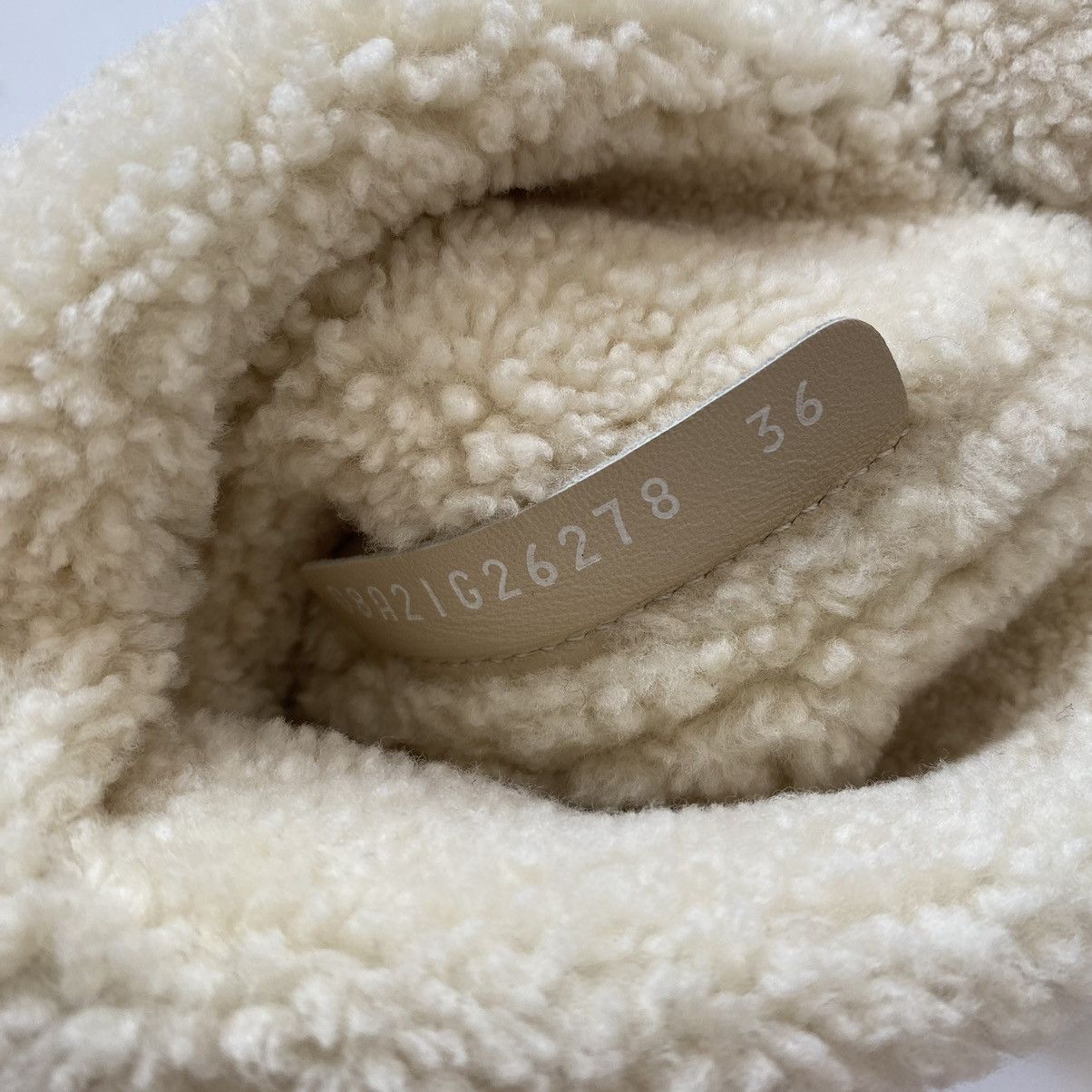 Chanel Chanel 2008 AW CC Logo Shearling Suede Calf Knee Hight Boots Size US 6 / IT 36 - 13 Thumbnail