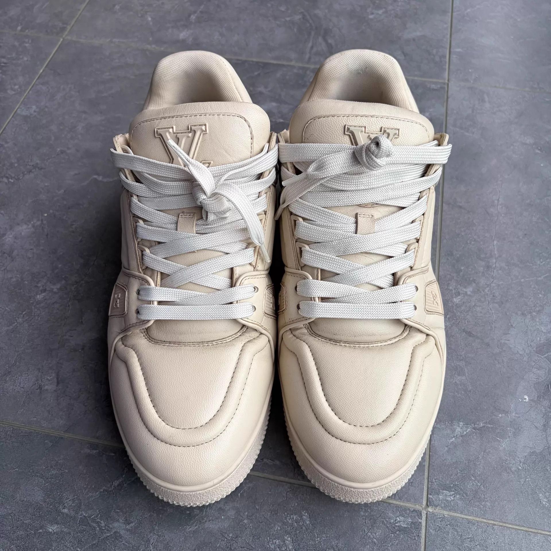 Louis Vuitton LV Trainer Off-White 41 Size US 8 / EU 41 - 2 Thumbnail