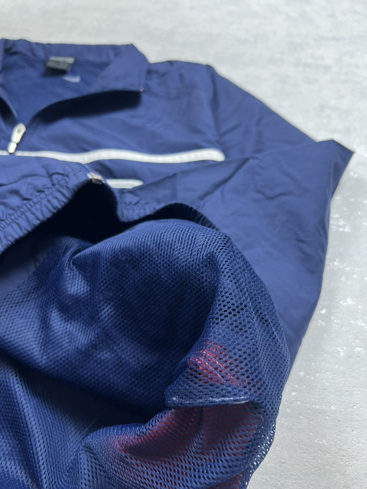 Nike 90s Nike Swoosh Vintage Y2K Oversized Windbreaker Jacket Size US L / EU 52-54 / 3 - 7 Thumbnail