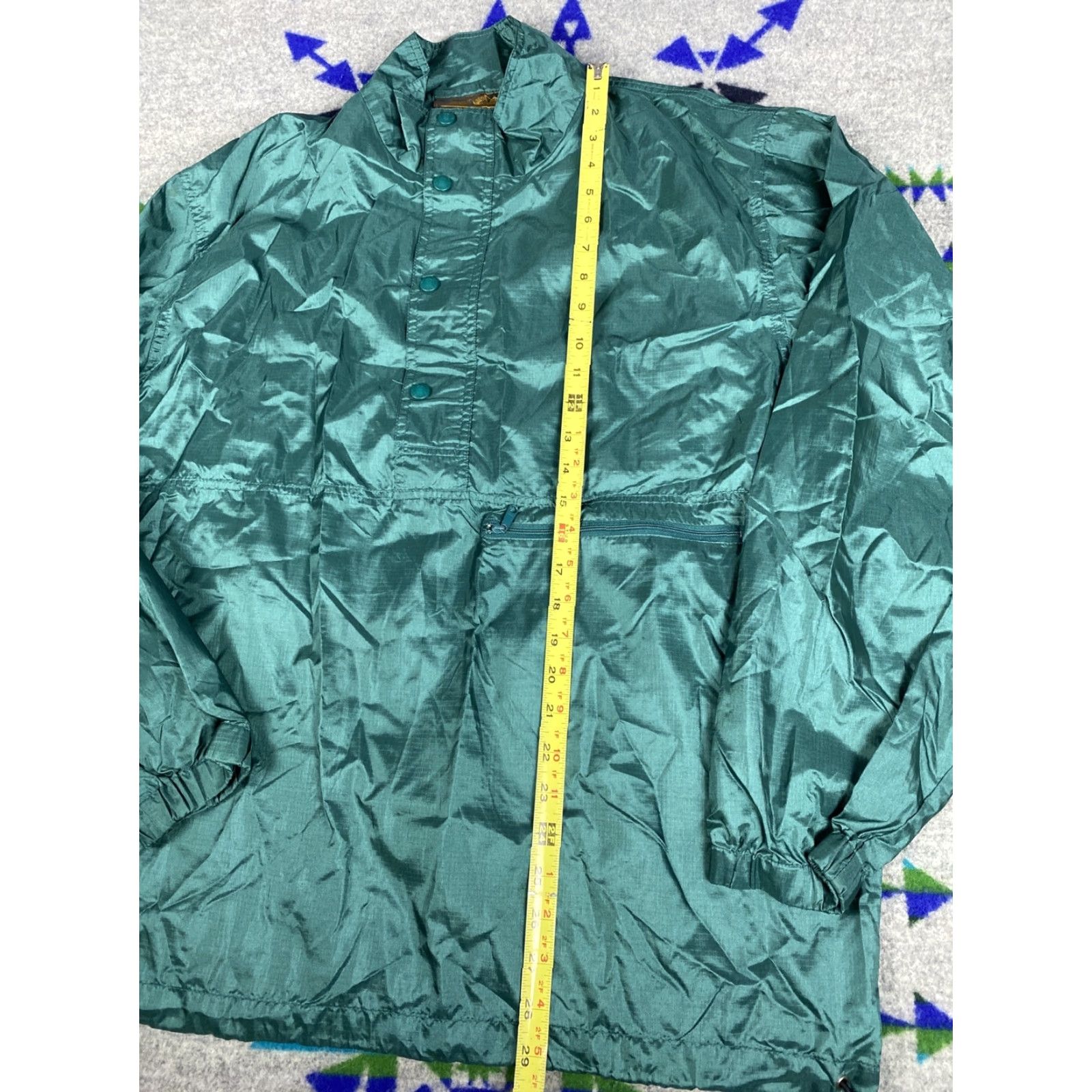 Eddie Bauer VINTAGE Eddie Bauer Windbreaker Jacket Mens M 90s Green Nylon Anorak Light, Jacket, Mens, M, Green, 90s Size US M / EU 48-50 / 2 - 4 Thumbnail