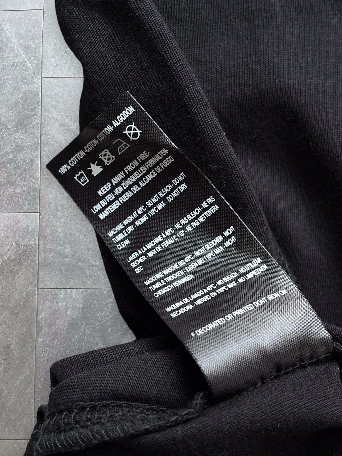 Other Police 883 Y2K Fashion Luxury 2000s Black White T-Shirt Size US XL / EU 56 / 4 - 11 Thumbnail
