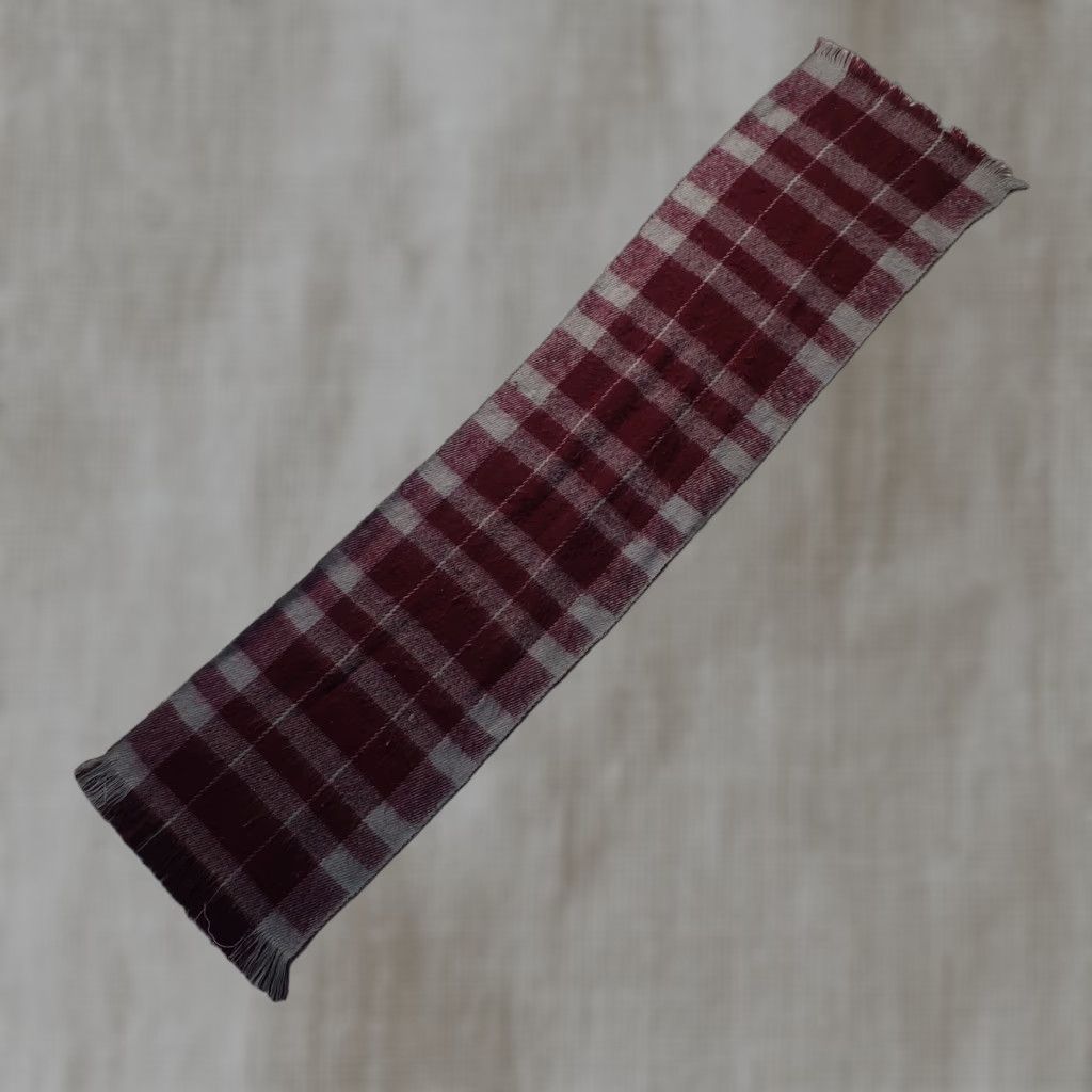 Vintage VINTAGE East Hollow Road Scarf Adult Red Knit Plaid Women's Size ONE SIZE - 1 Thumbnail
