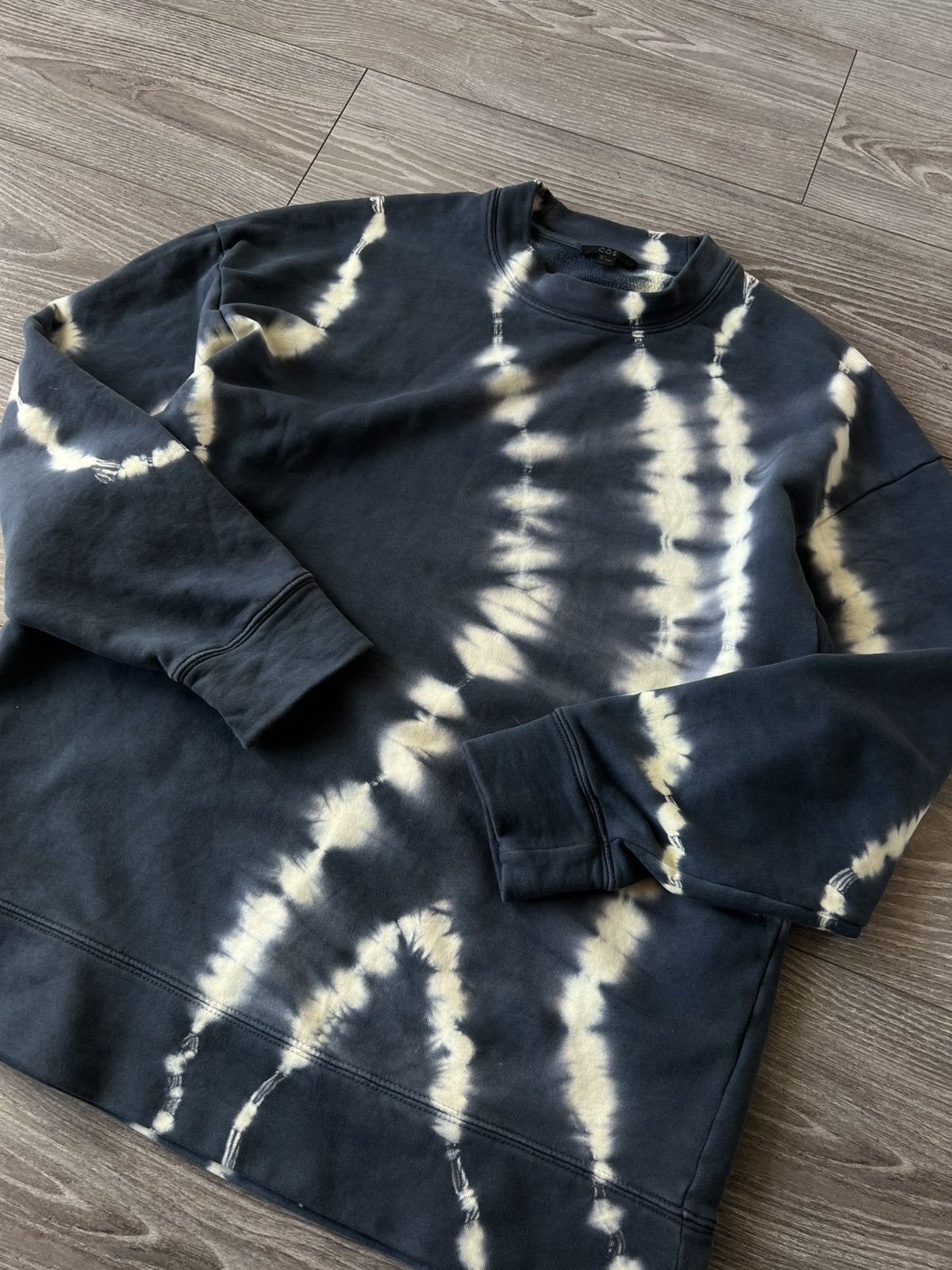 Cos × Other ‼️Cos Oversize Tie Die Monolite Pront Cotton Sweatshirt ‼️ Size US S / EU 44-46 / 1 - 11 Thumbnail