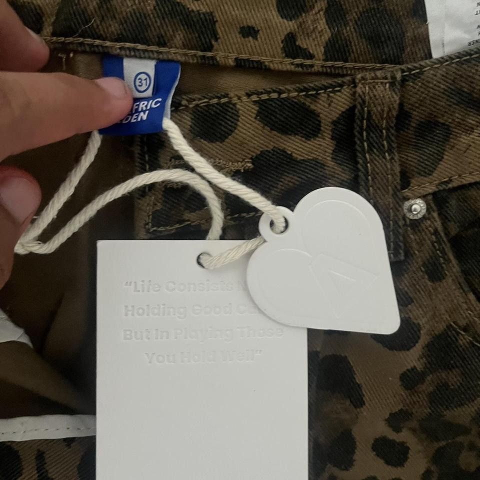 Other Cheetah Print jeans Size 31" - 3 Thumbnail