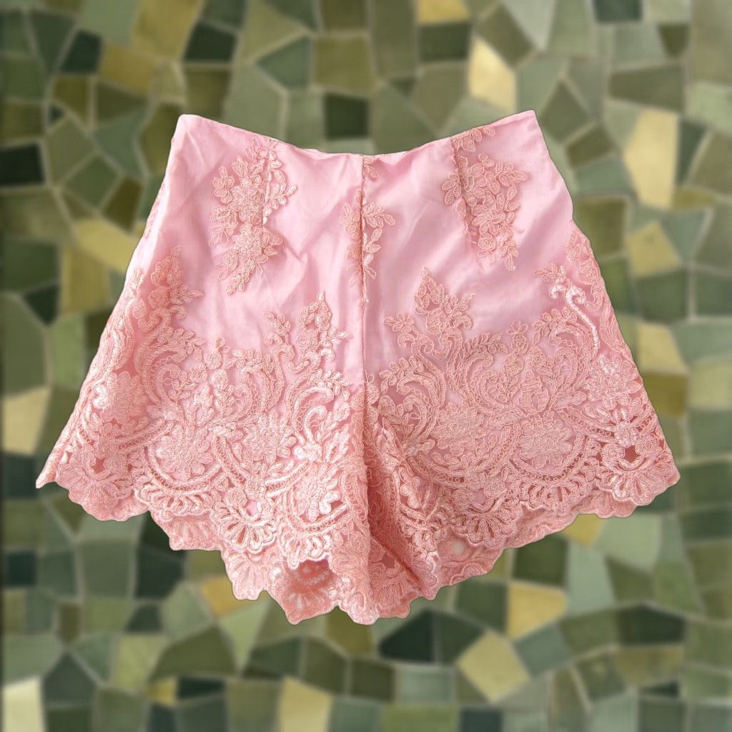 Vintage Solaris Style NWT Pink Lace Floral High Rise Victorian Shorts Medium Womens Shorts Size 32" / US 10 / IT 46 - 1 Thumbnail
