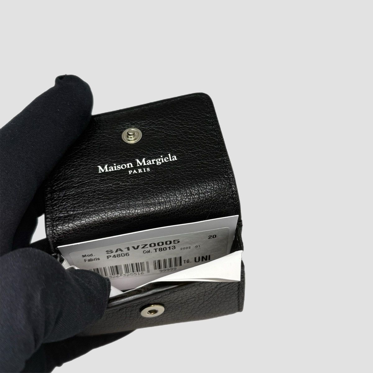 Maison Margiela Maison Margiela Strapped Airpods Pro Case Black Size ONE SIZE - 4 Thumbnail