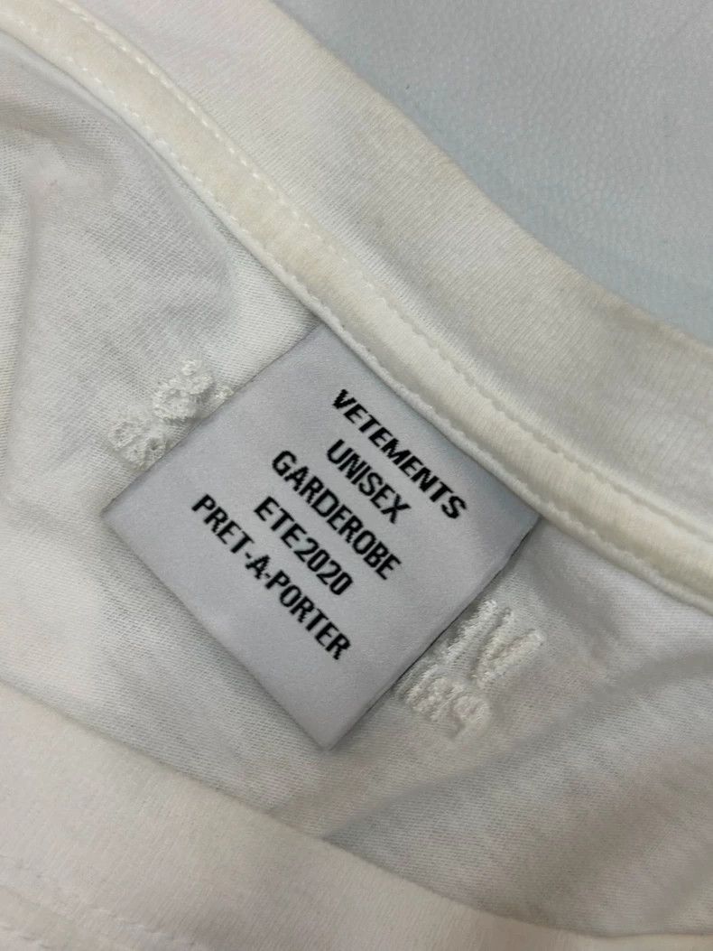 Vetements Vetements Unicorn Short Sleeve Size US XS / EU 42 / 0 - 4 Thumbnail
