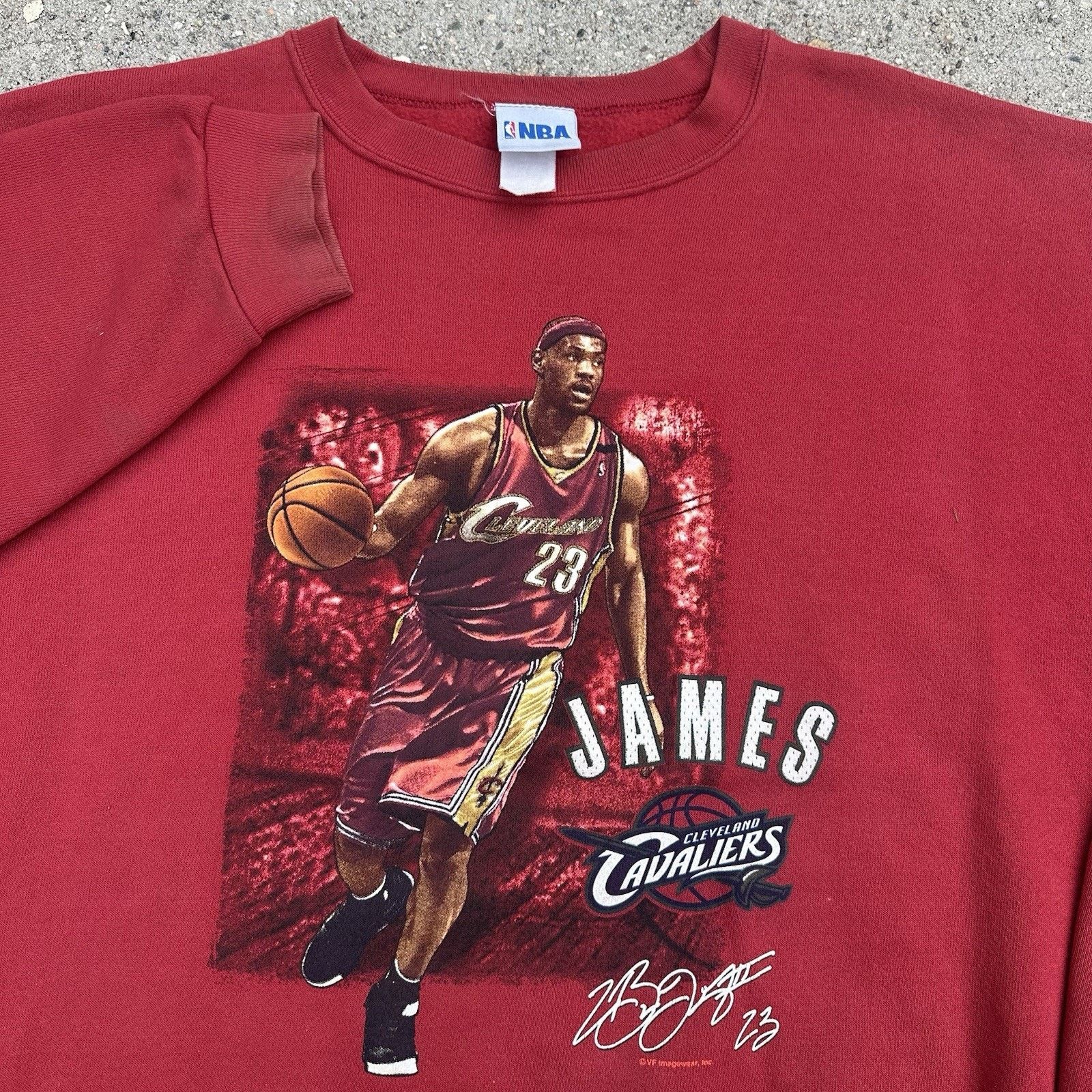 NBA × Vintage Vintage 2003 NBA LeBron James Rookie Sweatshirt XL Size US XL / EU 56 / 4 - 1 Thumbnail