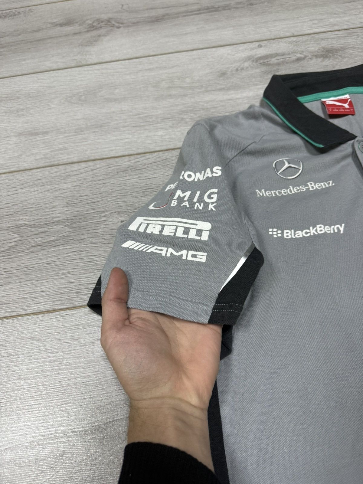 Puma Petronas Puma vintage Mclaren Mercedes pirelli vintage polo Size US L / EU 52-54 / 3 - 3 Thumbnail
