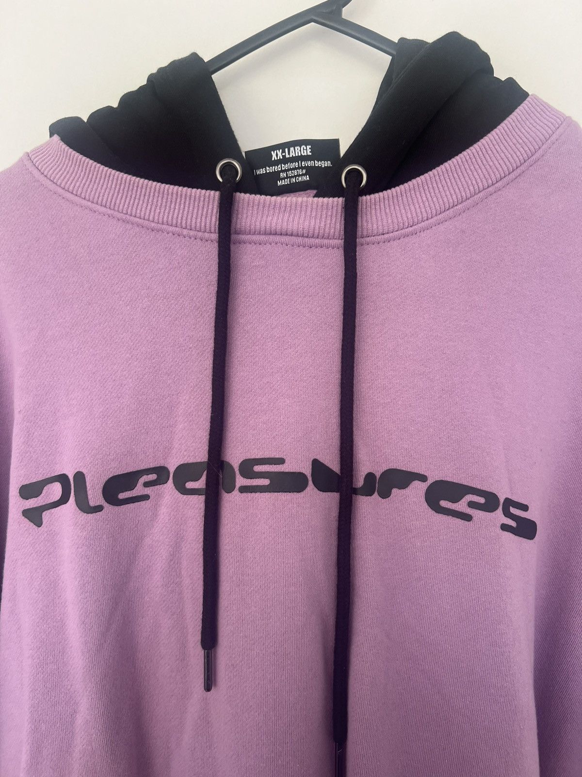 Pleasures Pleasures digital script hoodie purple/black two tone Size US XXL / EU 58 / 5 - 2 Thumbnail