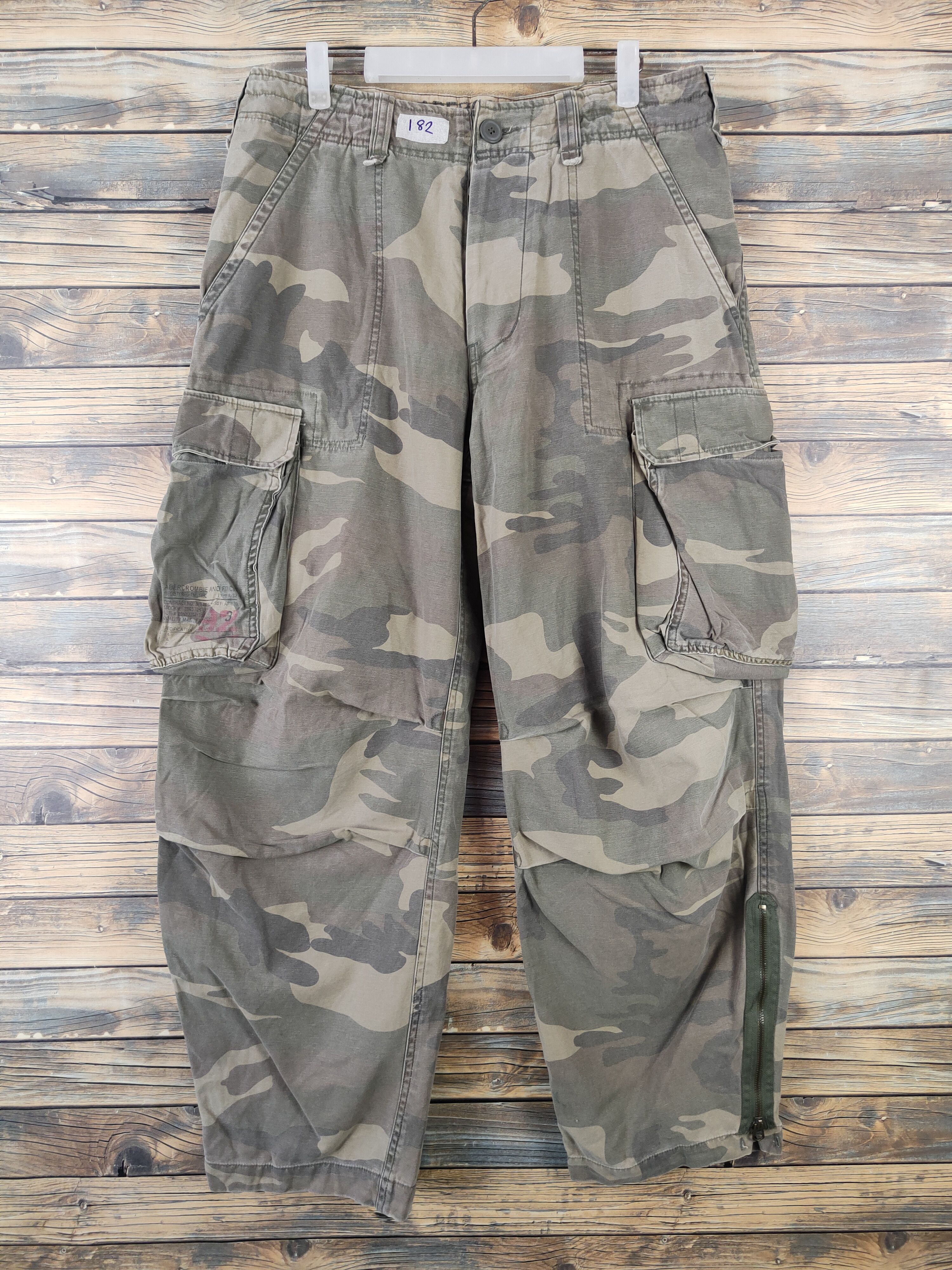 Abercrombie & Fitch DLL Abercrombie Camouflage Multipocket Cargo Pants #182 Size US 32 / EU 48 - 1 Thumbnail